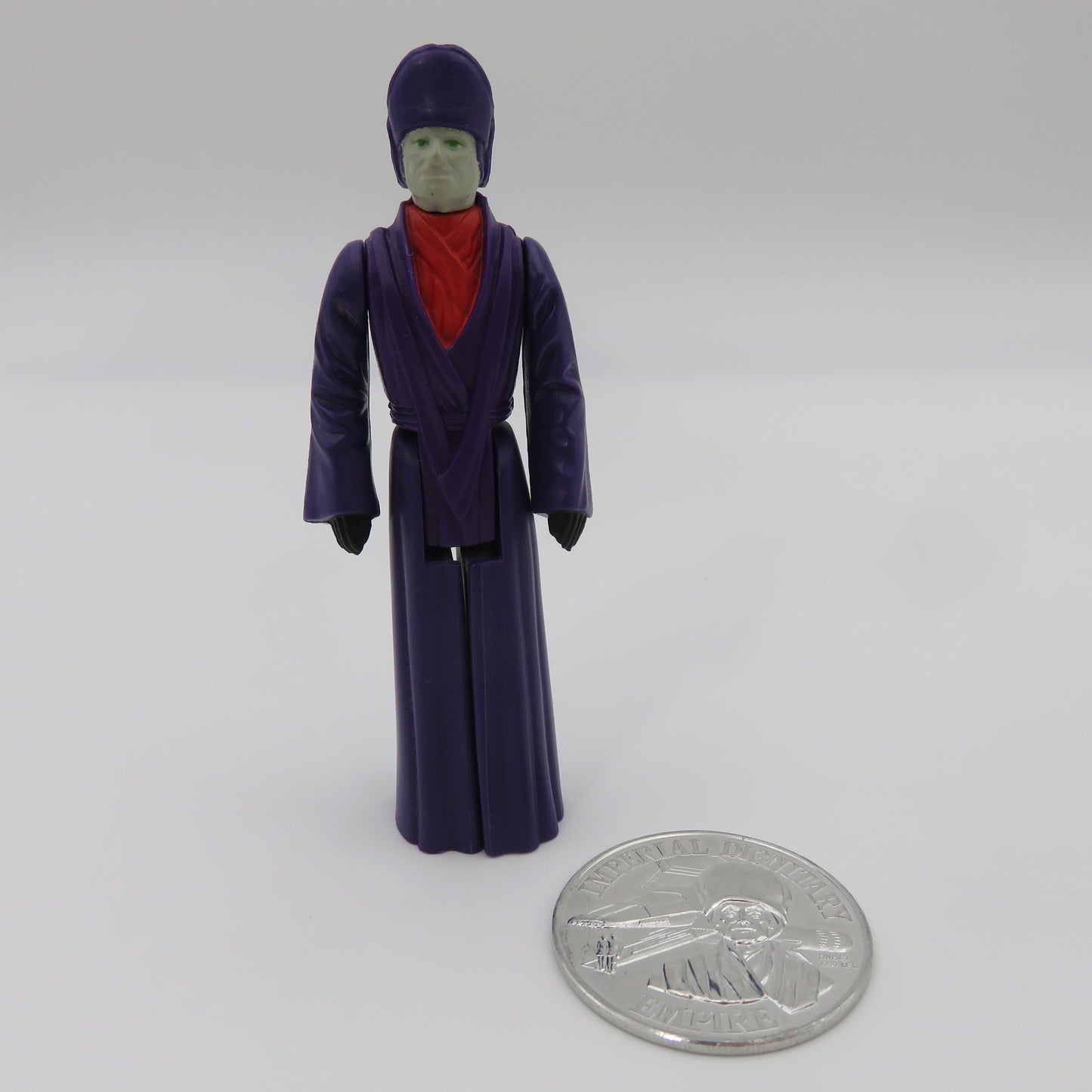 Star Wars Final 17 Figure Imperial Dignitary with Coin