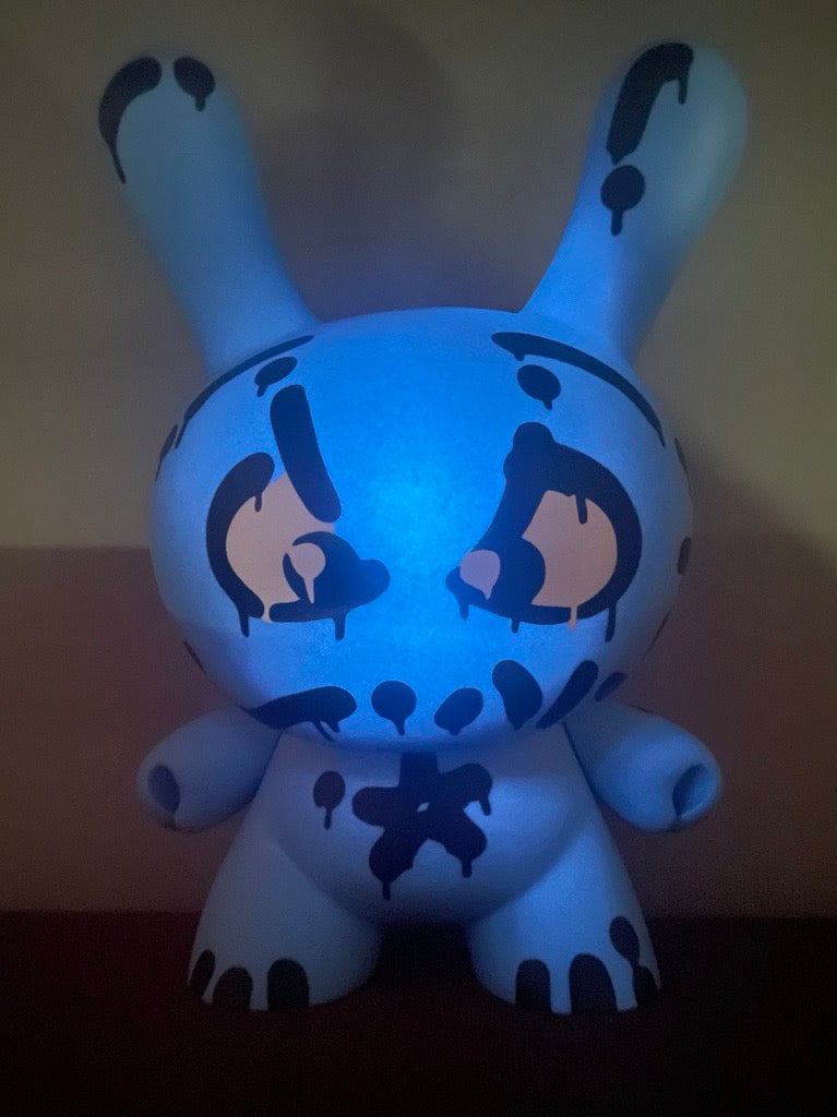 DUNNY Mist 20" Figure - Kidrobot (2007) Limited Edition Designer Vinyl Art Toy