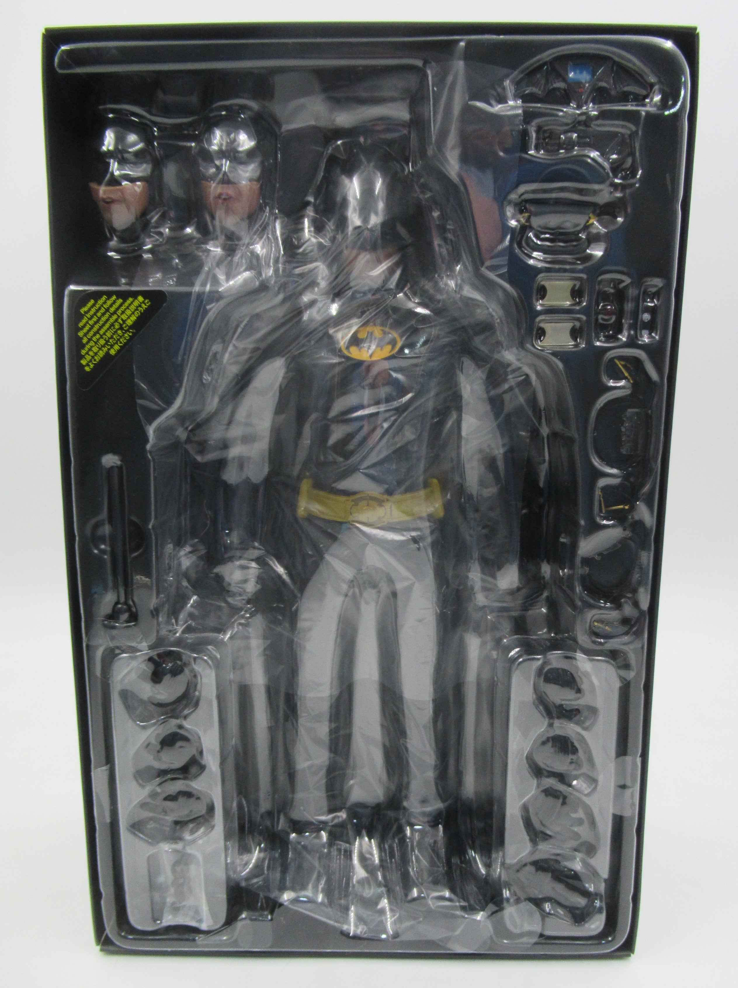 Batman Returns Hot Toys MMS293 Keaton 1/6 Scale Figure NIB