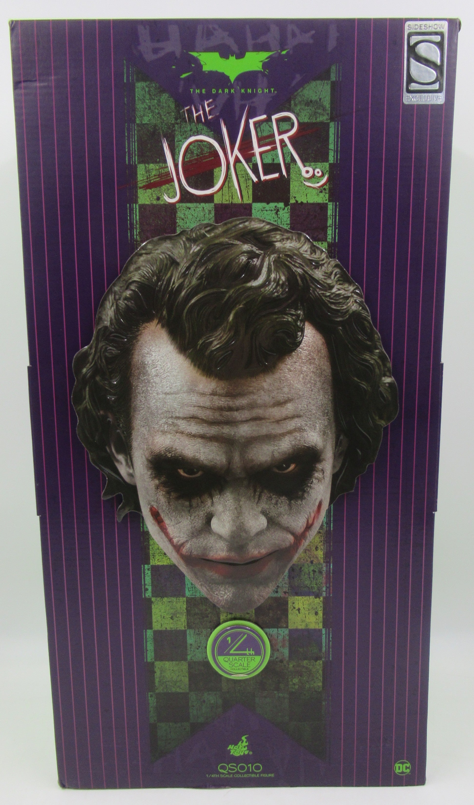 The Joker 1/4 Scale Dark Knight Hot Toys Collector's Ed Figure QS010