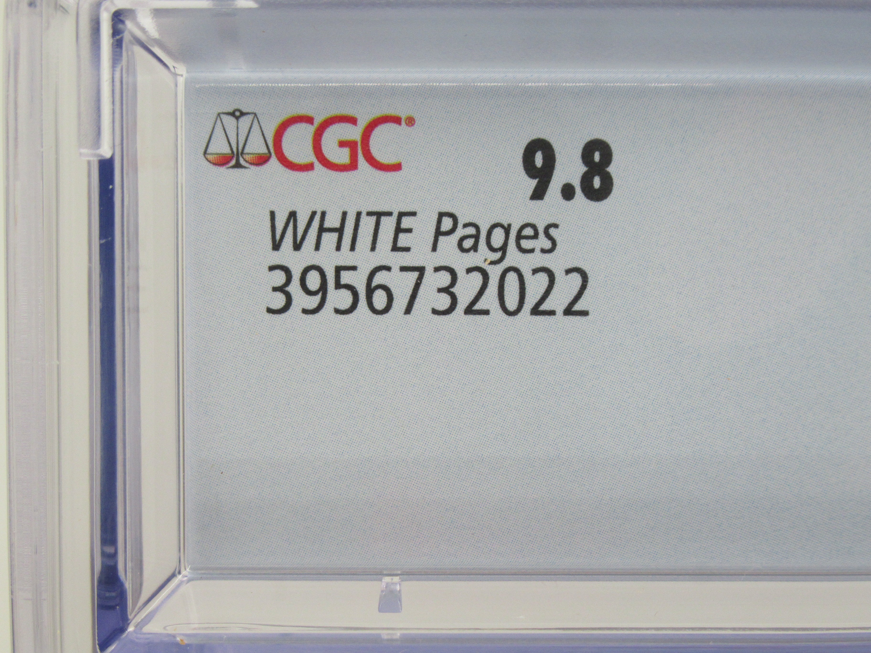 Warhammer 40k Marneus Calgar #1 Comic Variant Cover CGC 9.8