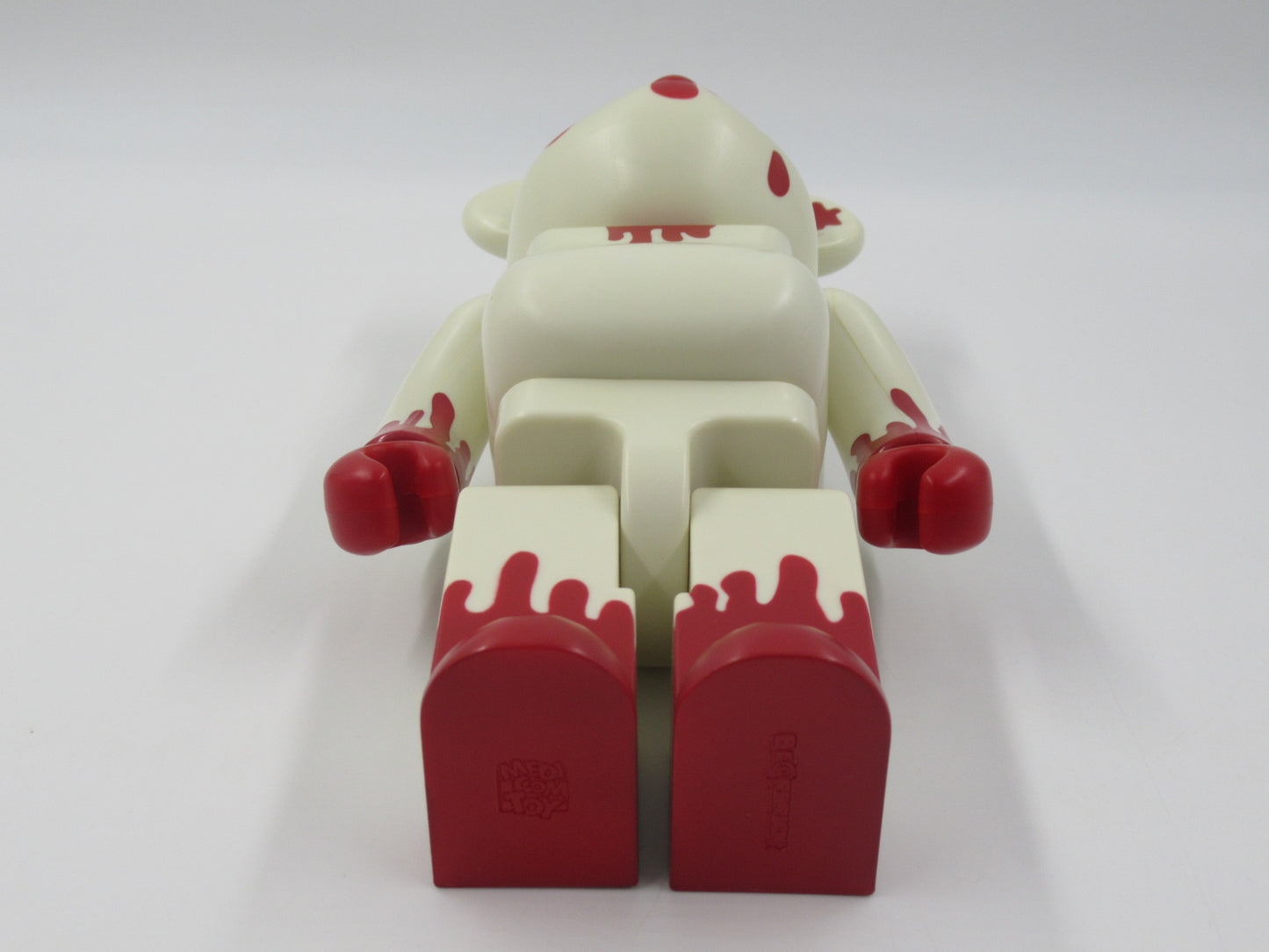 BEARBRICK Hiroto Bloody Throat 400% Figure - Medicom Toy (2003) Be@rbrick Art Toy