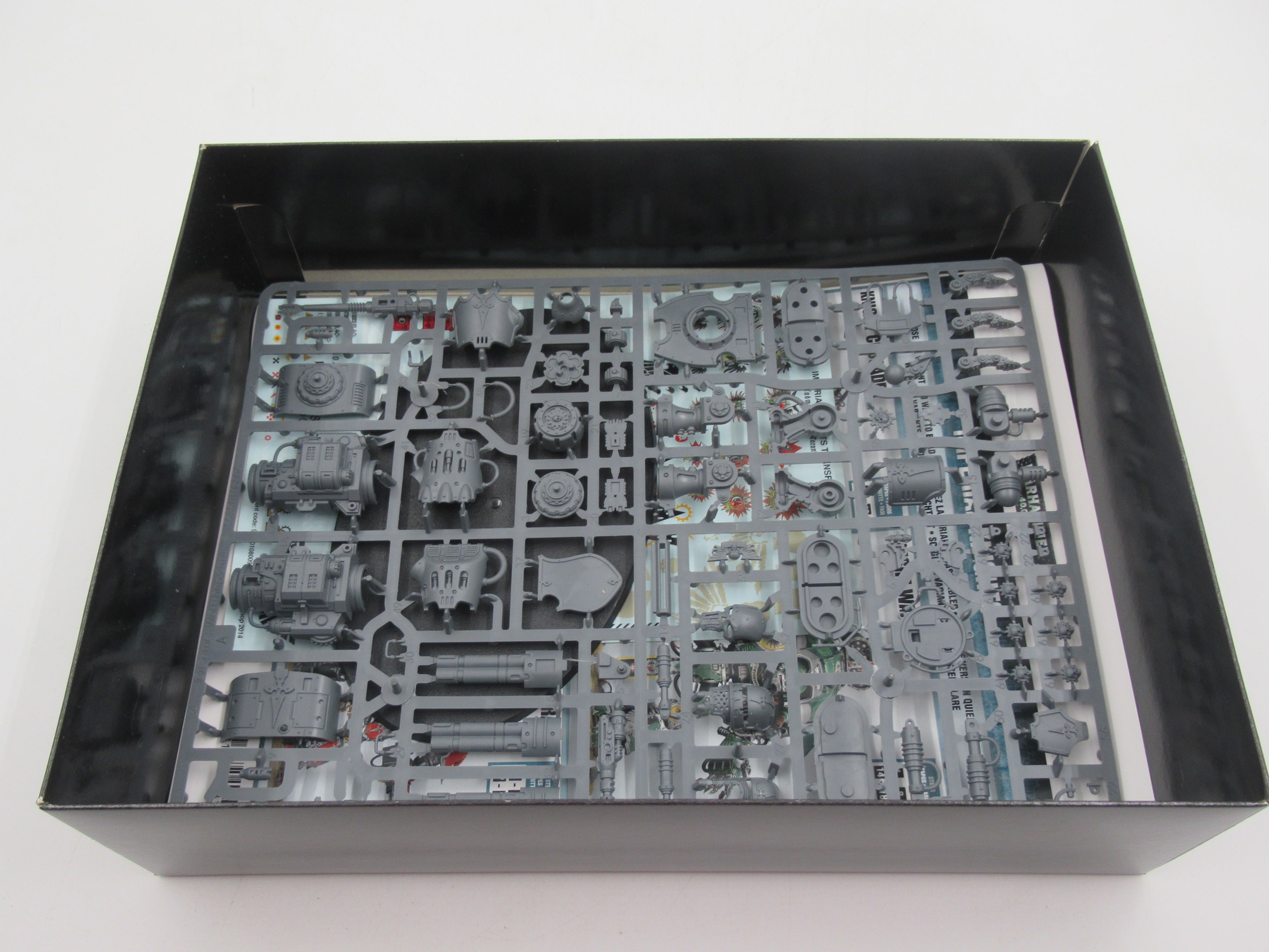 Warhammer 40k Imperial Knight warden