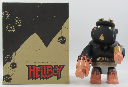 QEE COLLECTION Mike Mignola's Hellboy 10" Black Variant Vinyl Figure - Toy2r (2007) Dark Horse Art Toy