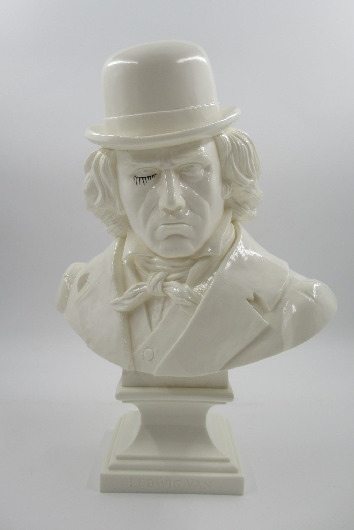 LUDWIG VAN White Bust - Kozik x Ultraviolence (2008) Limited Edition Vinyl Art Toy