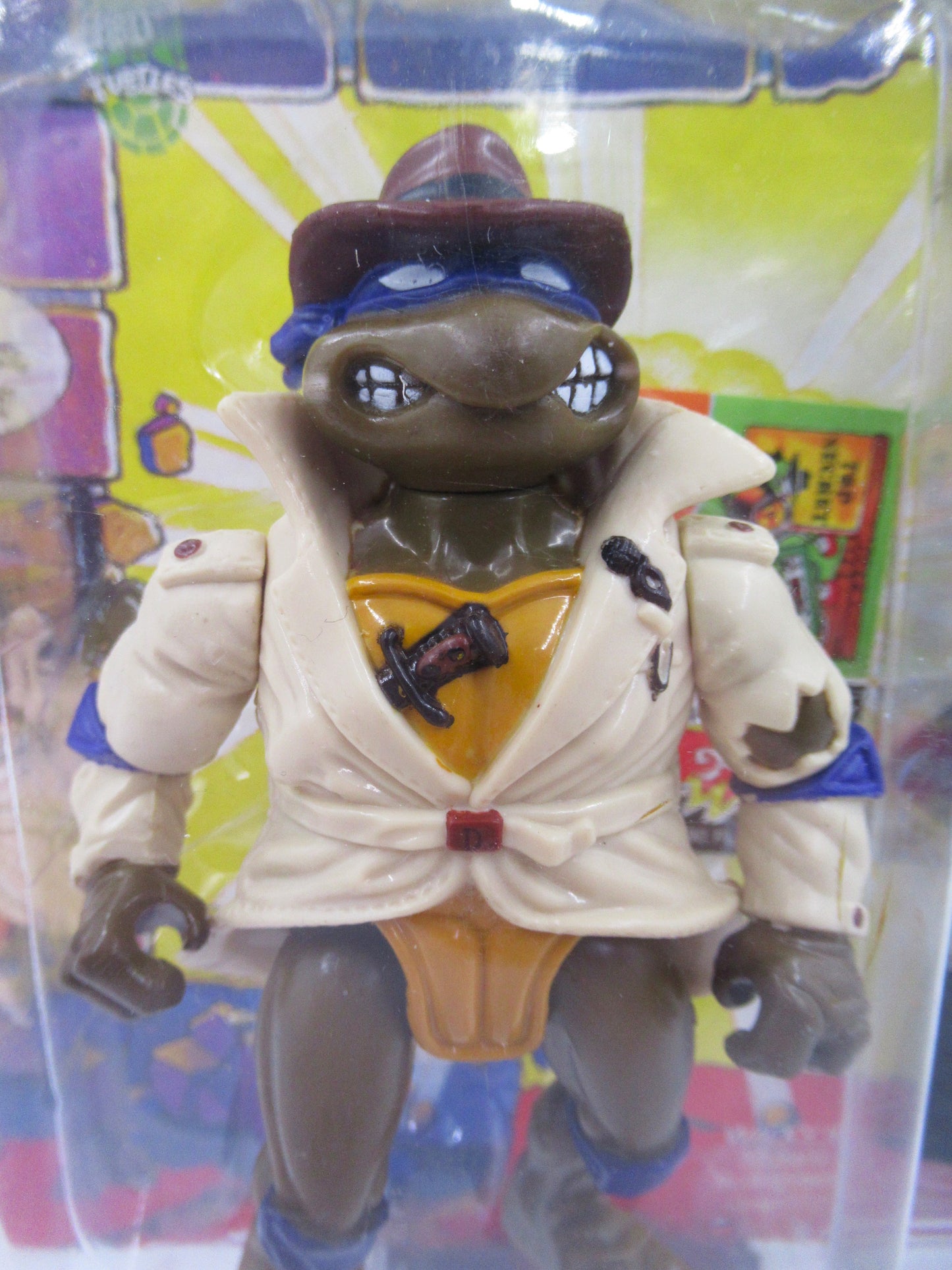 TMNT Don, the Undercover Turtle 4.5" Figure Teenage Mutant Ninja Turtles - Playmates (1990)