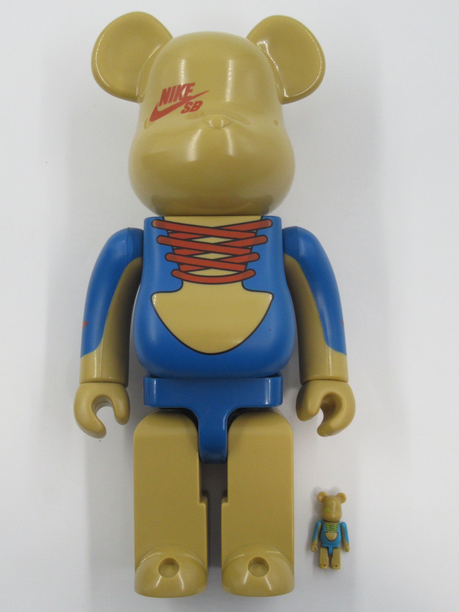 BEARBRICK Nike SB 50% & 400% Figure Set - Medicom Toy (2006) Be@rbrick