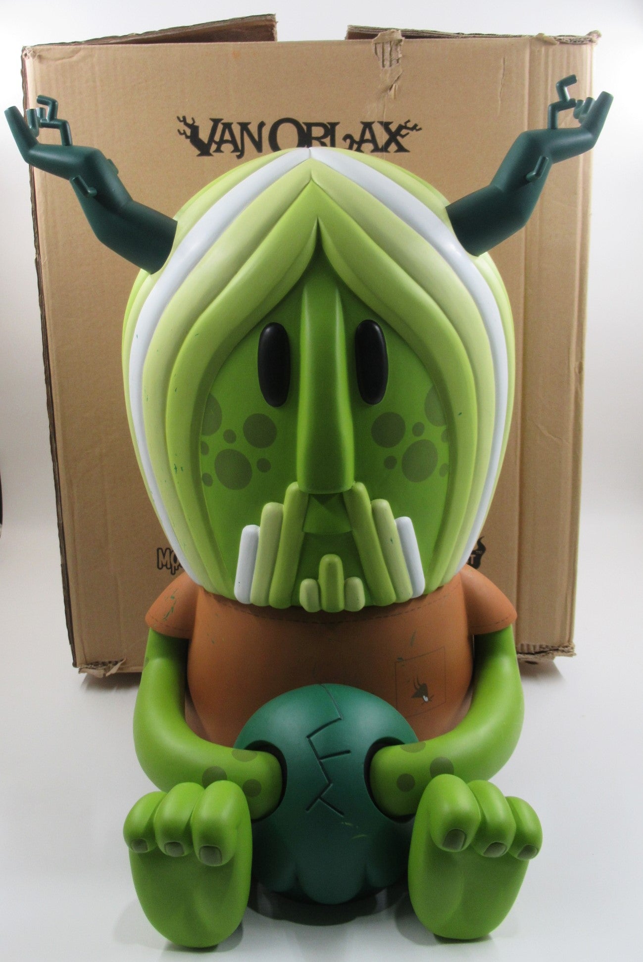 VAN ORLAX 18" Green Vinyl Figure - Pete Fowler x Playbeast (2008) Limited Edition Designer Art Toy