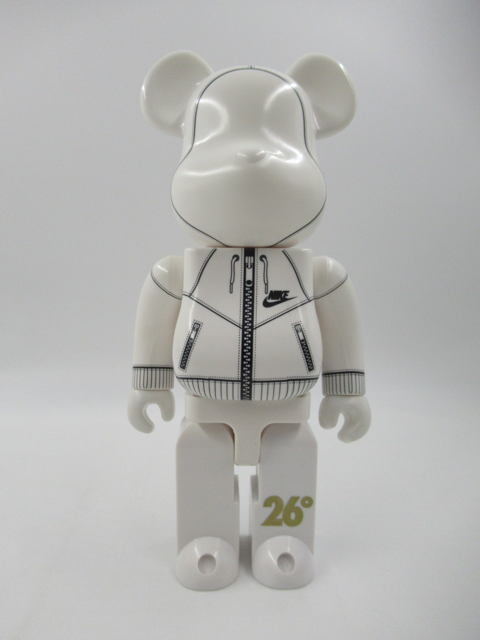 BEARBRICK x Nike 26 Degrees 400% - Medicom Toy (2007) Be@rbrick LTD Art Toy