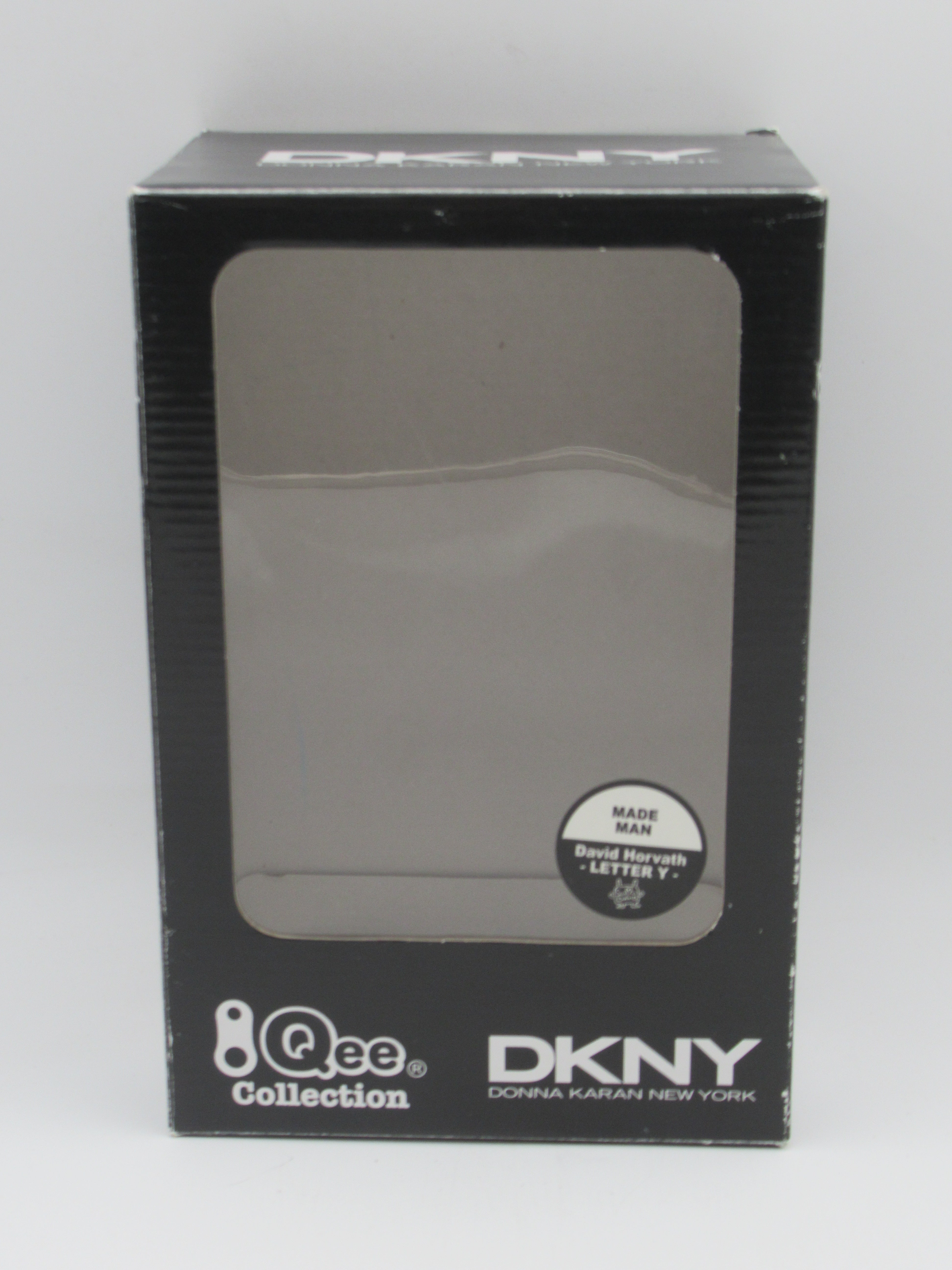 QEE COLLECTION DKNY 8