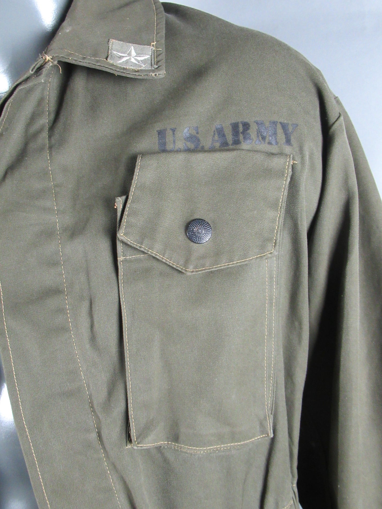 RAMBO: First Blood Army Jacket Cast & Crew Gift - Sylvester Stallone Film Memorabilia