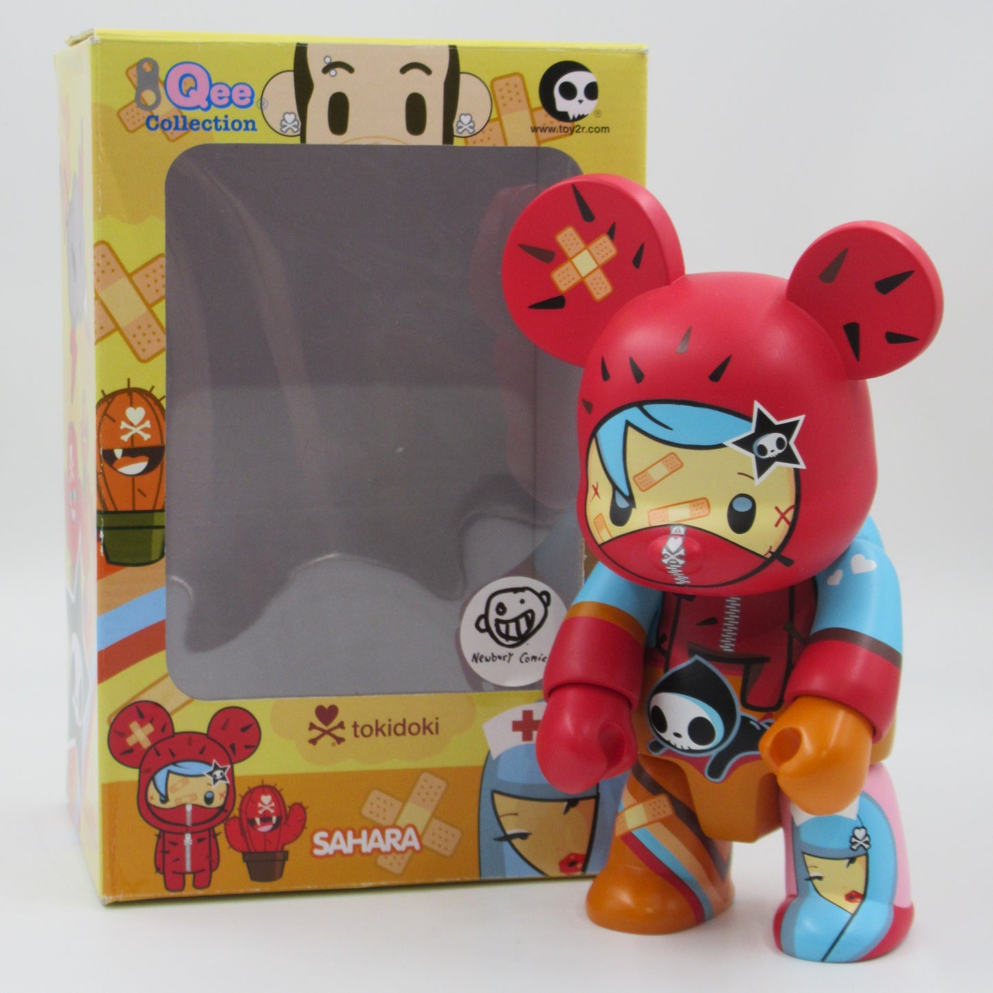 QEE COLLECTION Sahara 8" Red Vinyl Figure - Toy2r/Tokidoki (2007) Simone Legno Art Toy