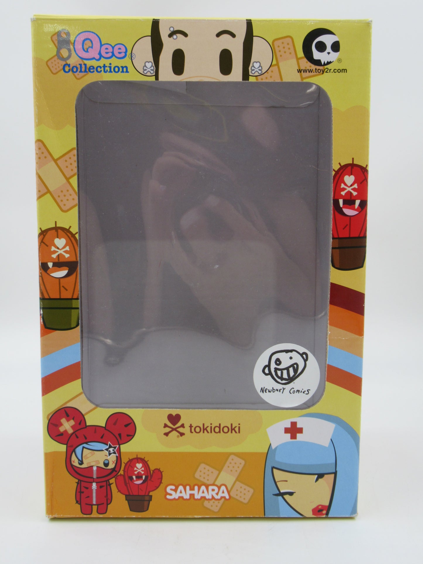 QEE COLLECTION Sahara 8" Red Vinyl Figure - Toy2r/Tokidoki (2007) Simone Legno Art Toy