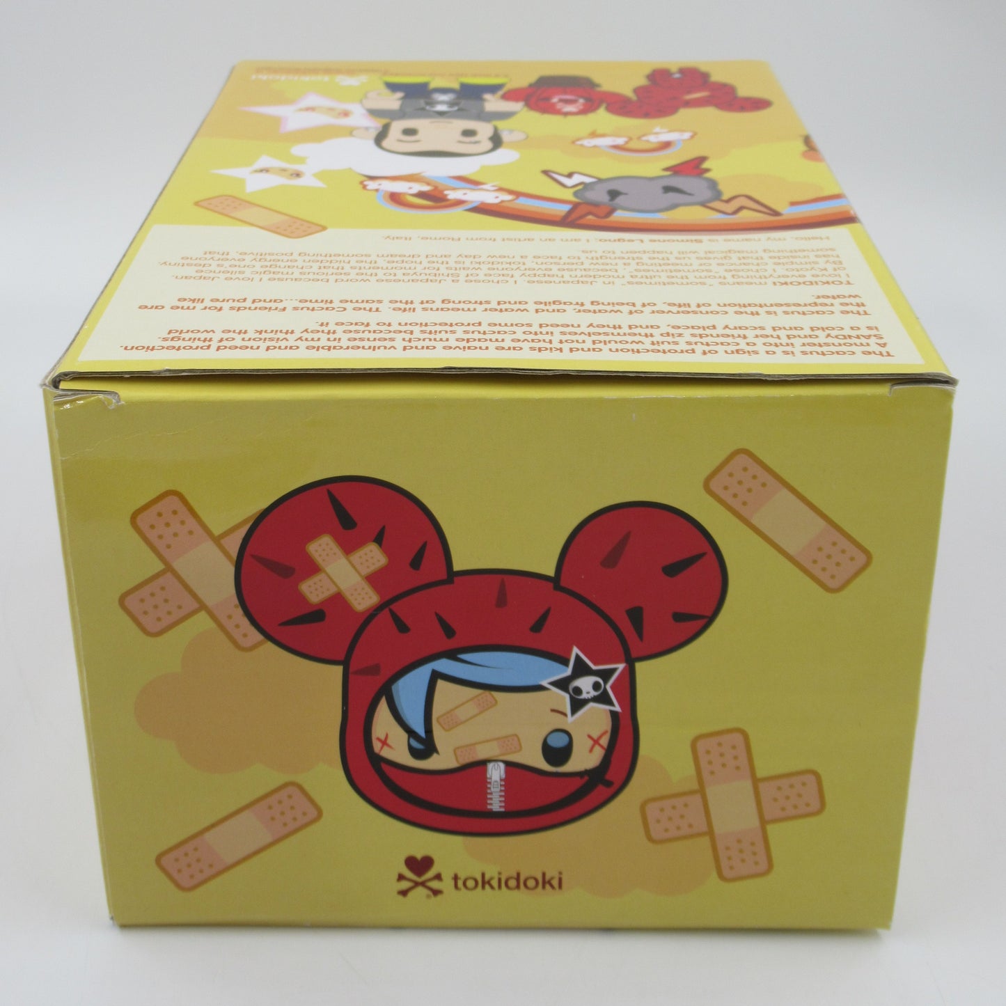 QEE COLLECTION Sahara 8" Red Vinyl Figure - Toy2r/Tokidoki (2007) Simone Legno Art Toy