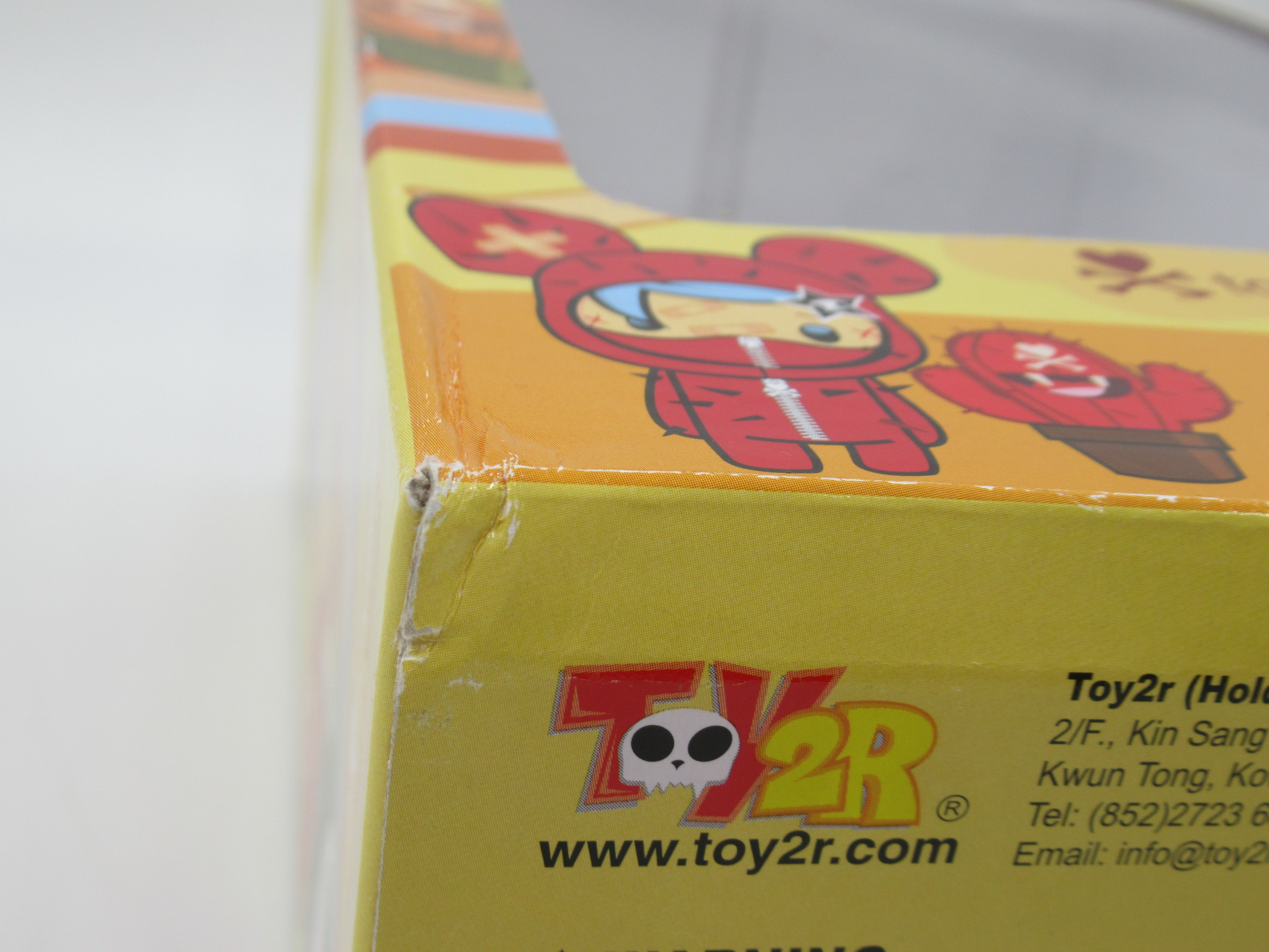 QEE COLLECTION Sahara 8" Red Vinyl Figure - Toy2r/Tokidoki (2007) Simone Legno Art Toy