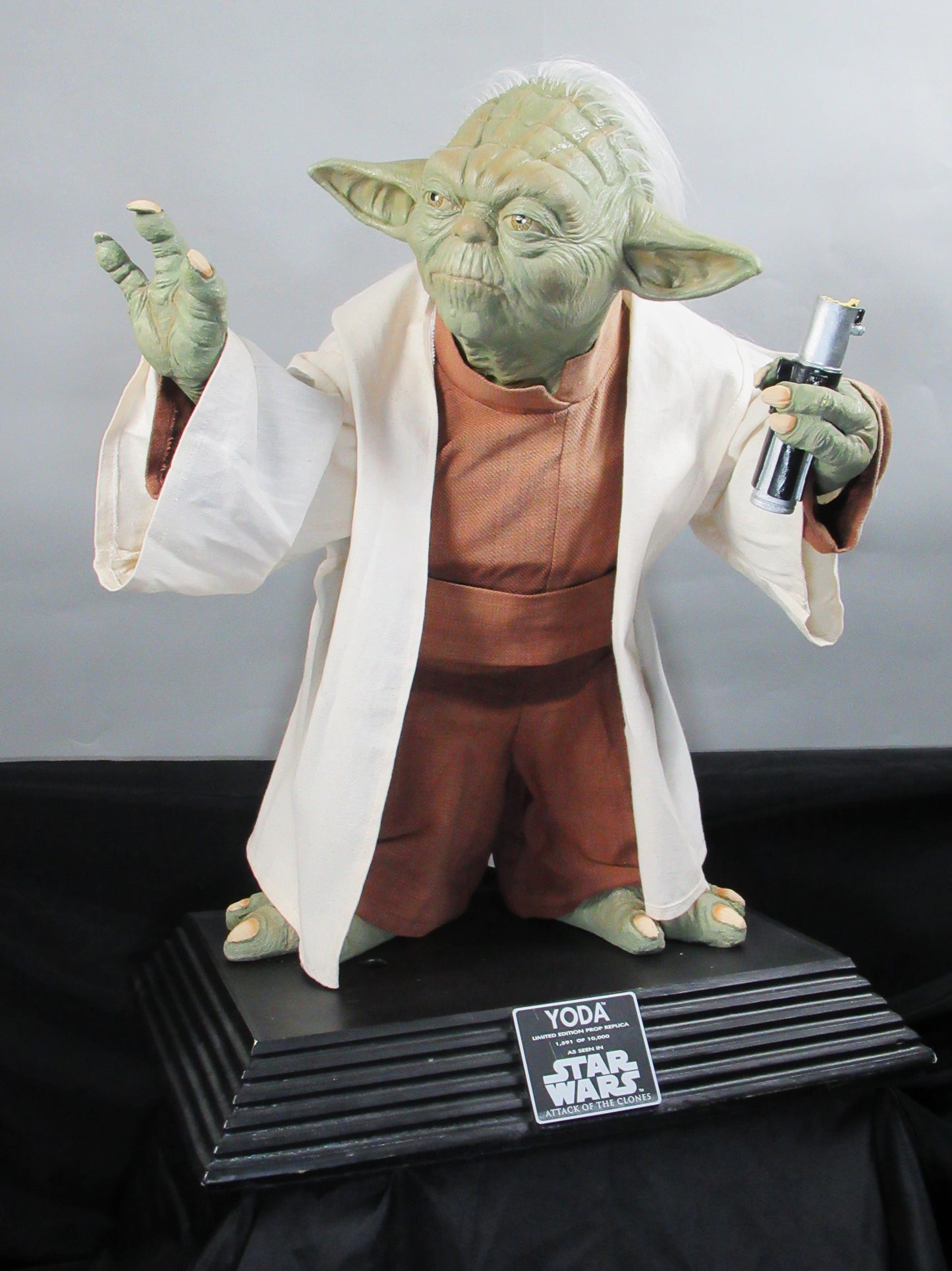 STAR WARS Yoda Life Size Figure - Rubie's Prop Replica (2002) Episode II: Attack of The Clones