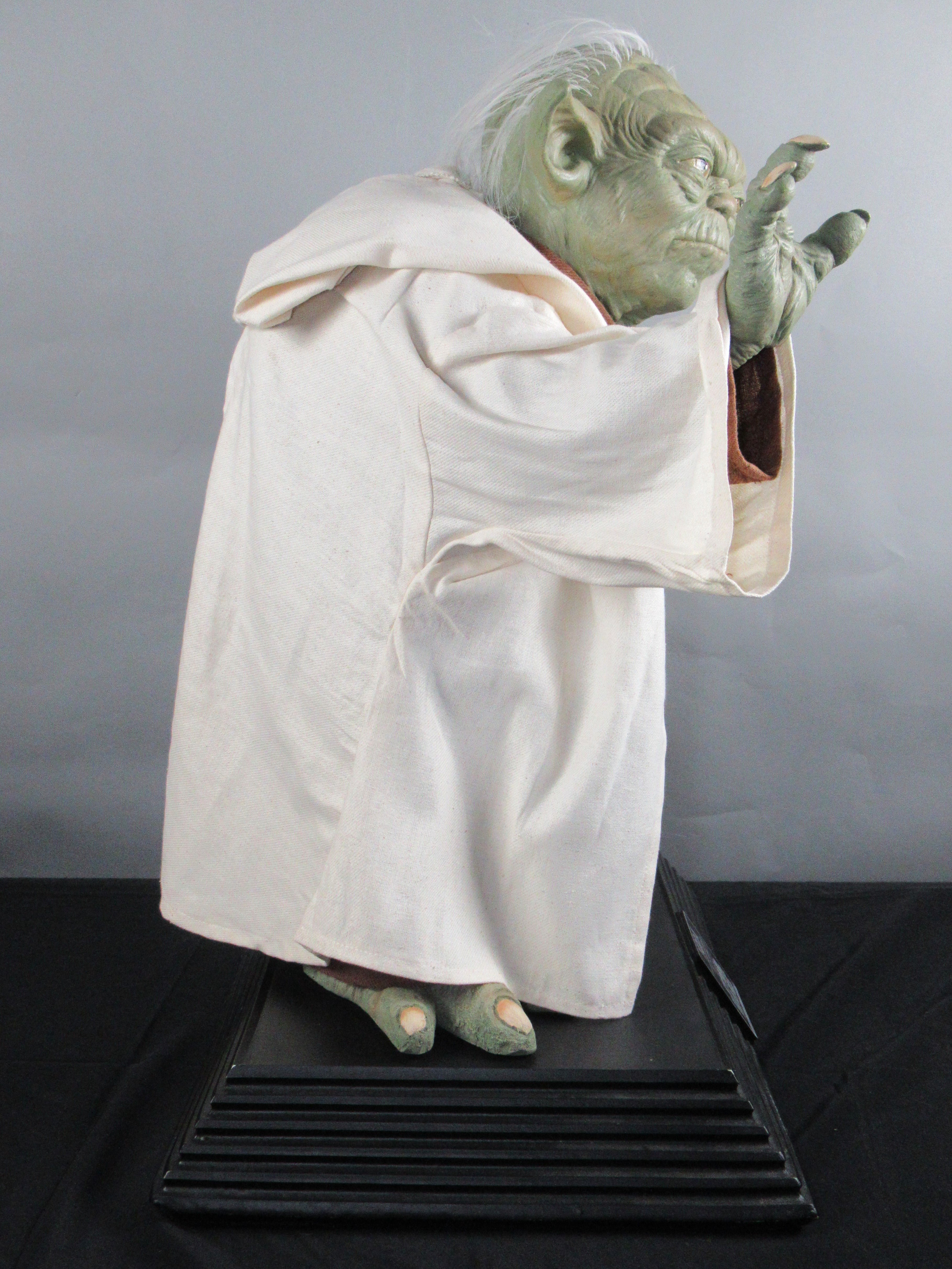 STAR WARS Yoda Life Size Figure - Rubie's Prop Replica (2002) Episode II: Attack of The Clones