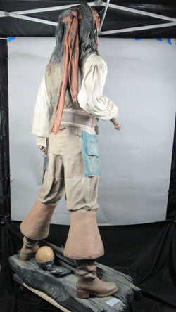 PIRATES OF THE CARIBBEAN Life Size Jack Sparrow - Studio OXMOX/Muckle Mannequins (c. 2000s) One of a Kind