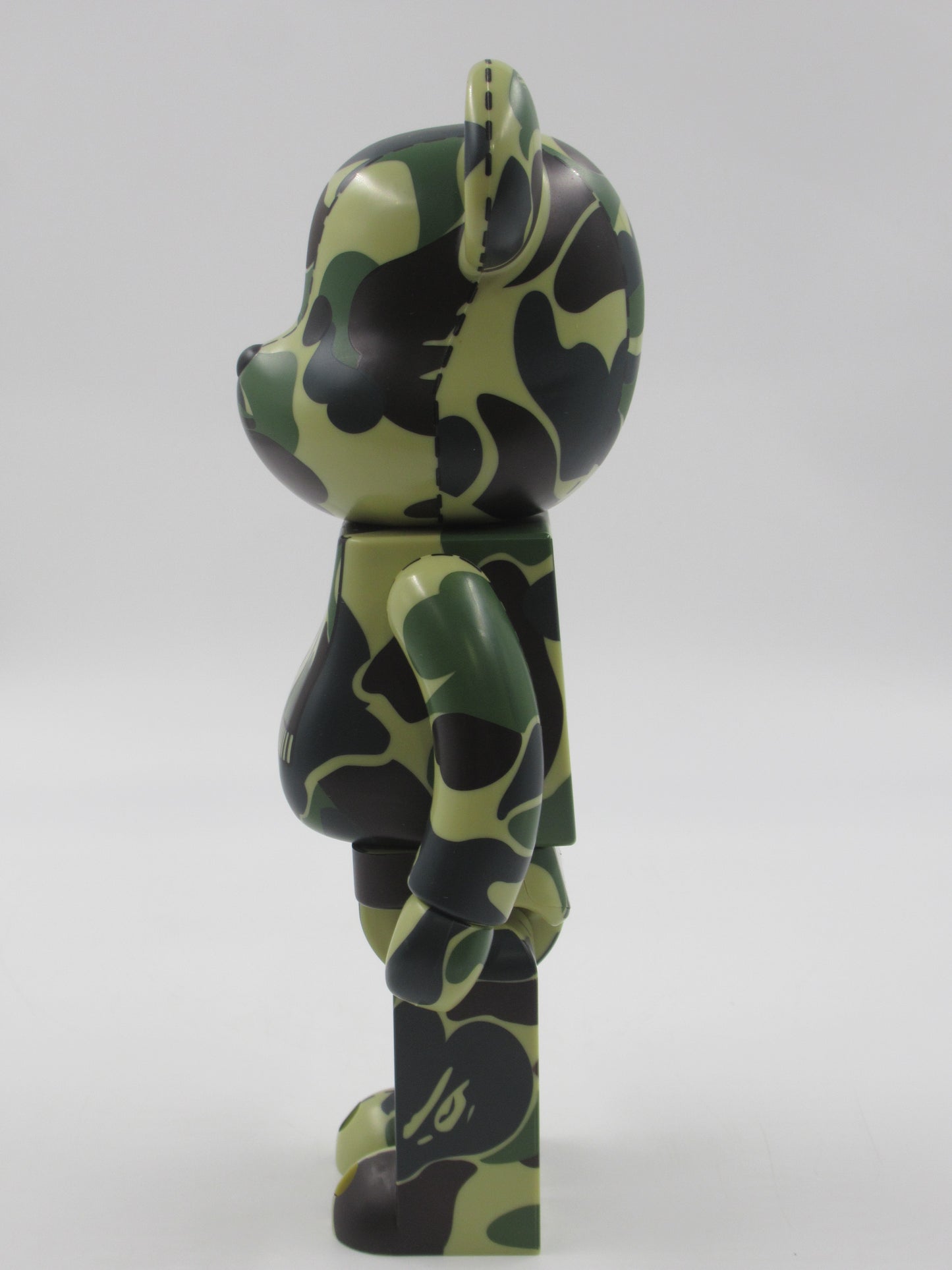 BEARBRICK Green Camo Bape Play 400% Figure - Medicom Toy (2003) Bathing Ape Art Toy