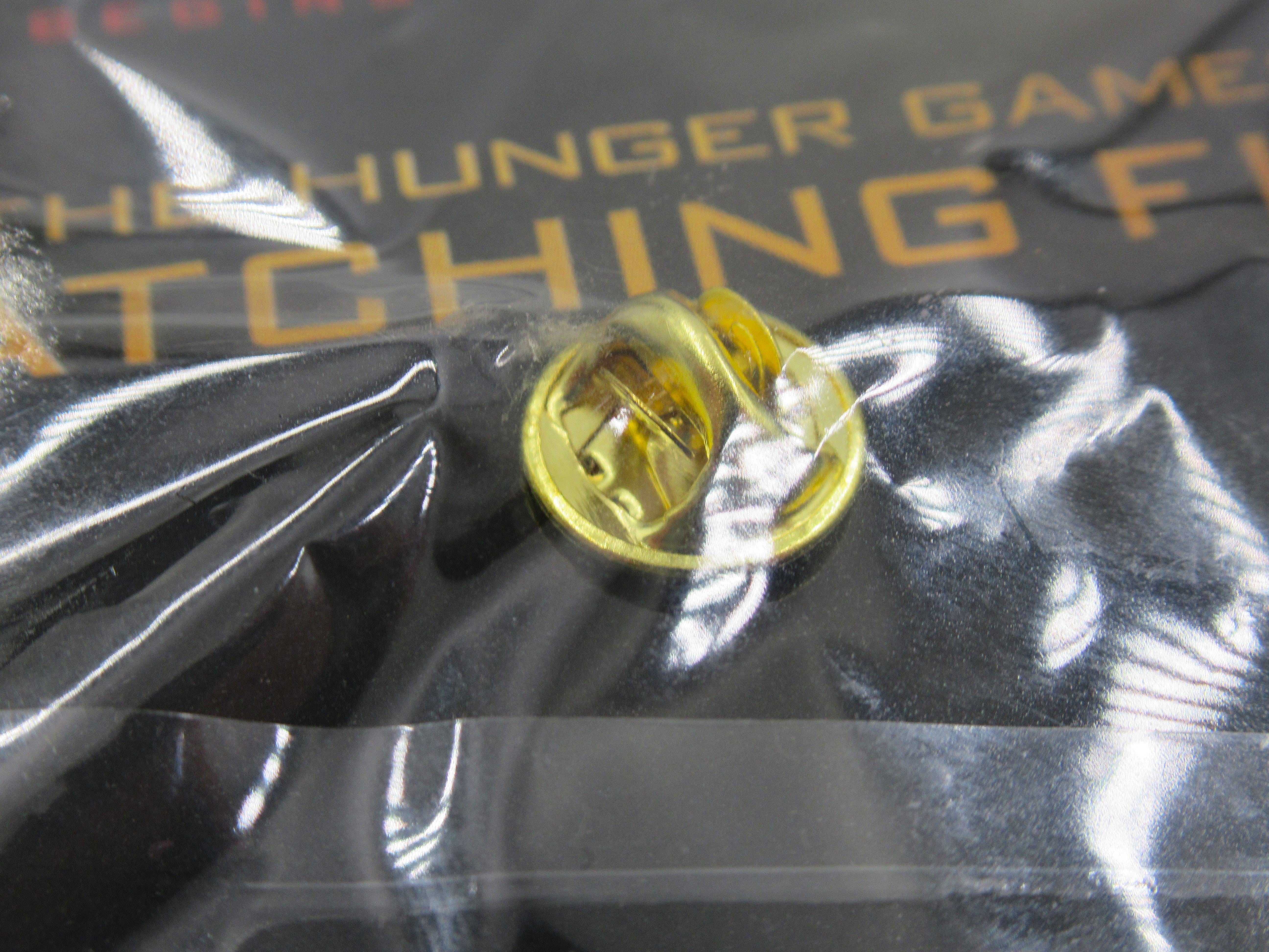 HUNGER GAMES Catching Fire Exclusive Promo Pins - SDCC (2013)