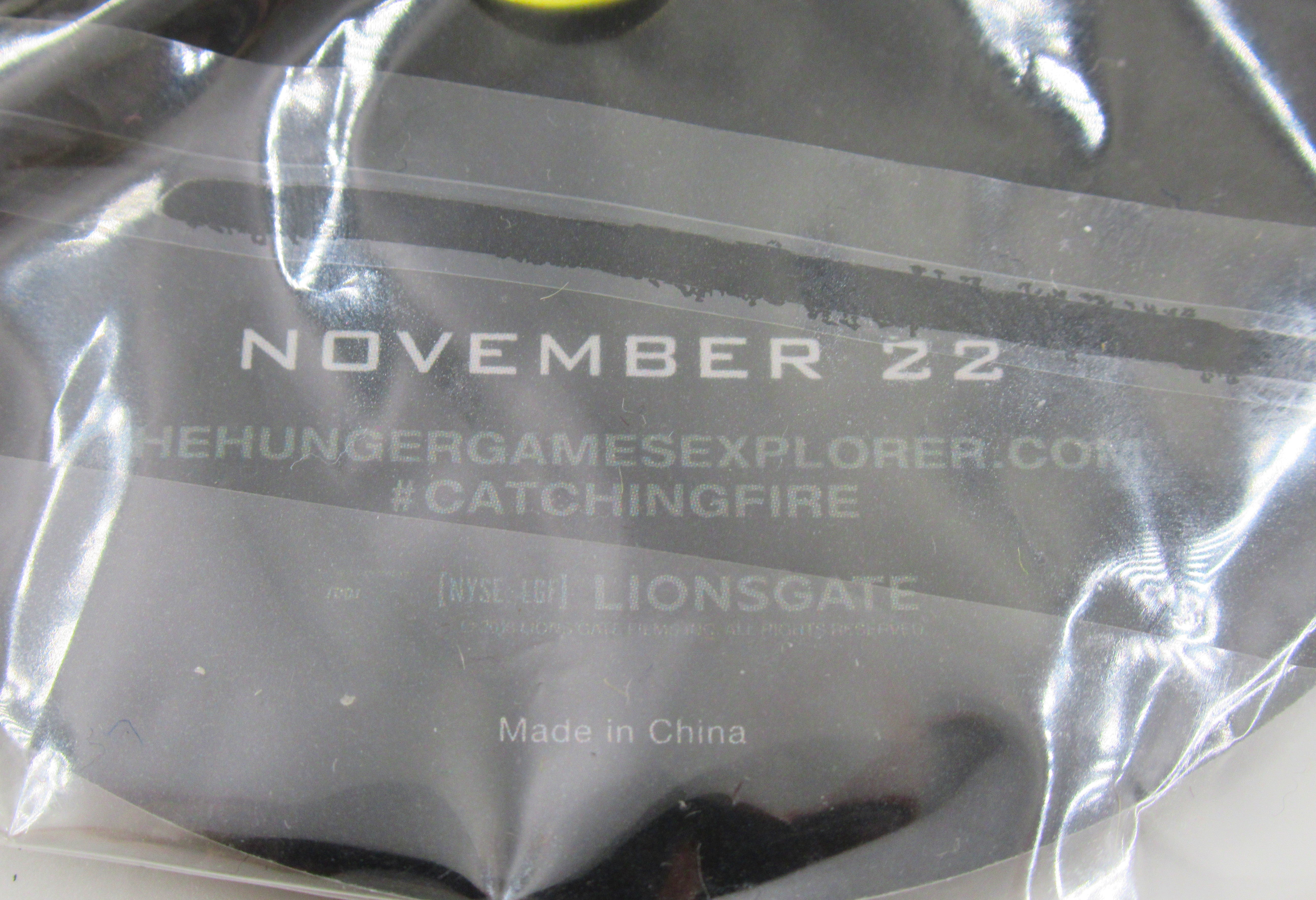 HUNGER GAMES Catching Fire Exclusive Promo Pins - SDCC (2013)