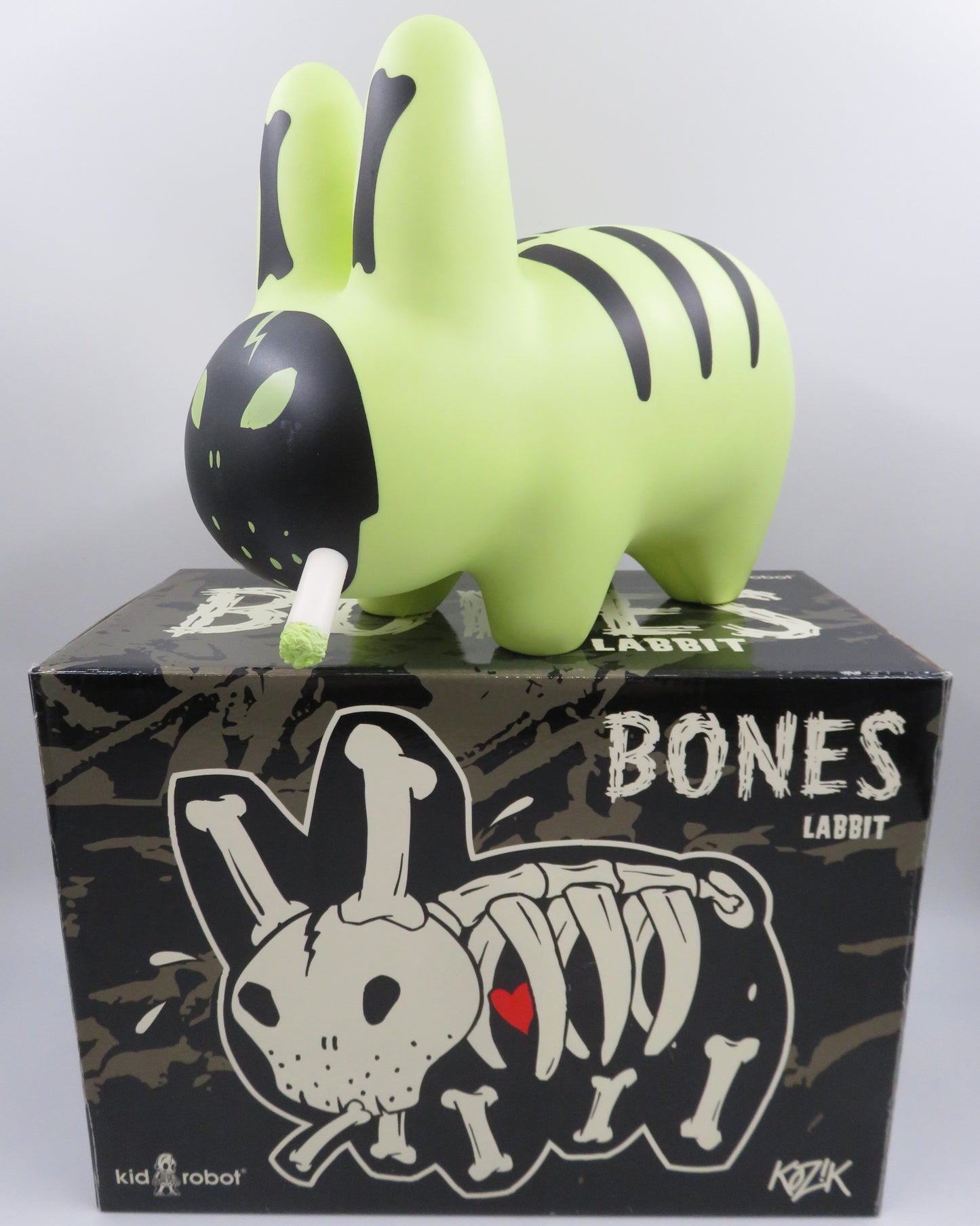 FRANK KOZIK Smorkin' Labbit Bones 10" GID Vinyl Figure - Kidrobot (2007) Designer Art Toy