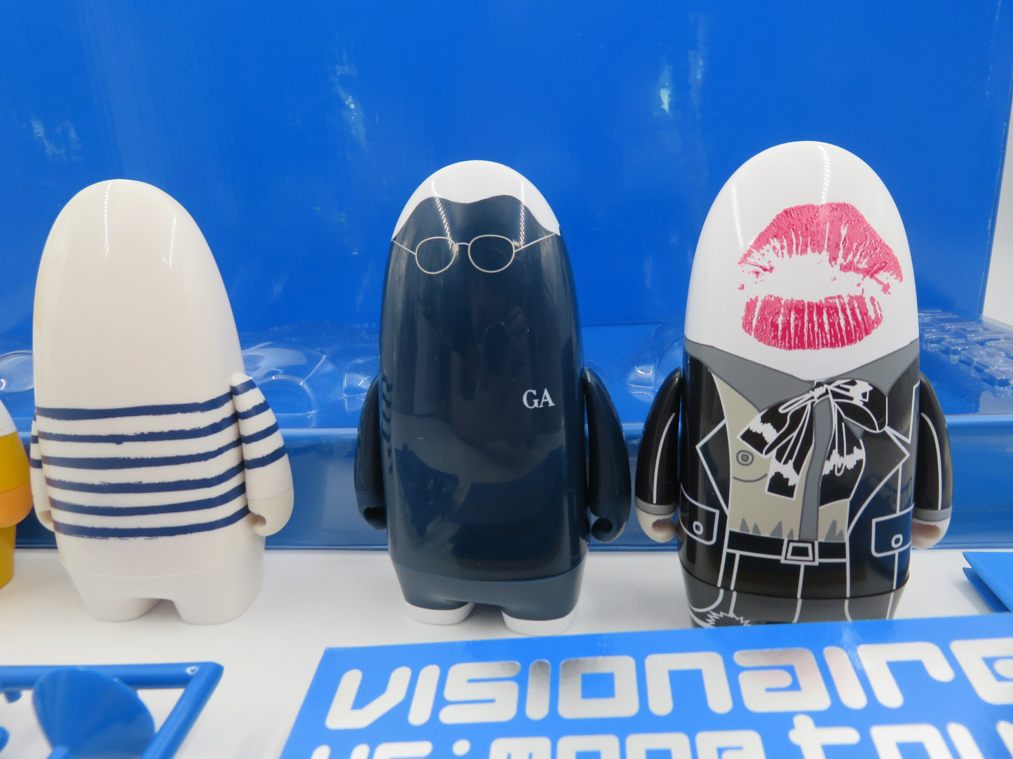 VISIONAIRE Issue 45 Blue Version - Kidrobot (2005) LE #4438 Designer Art Figure Set