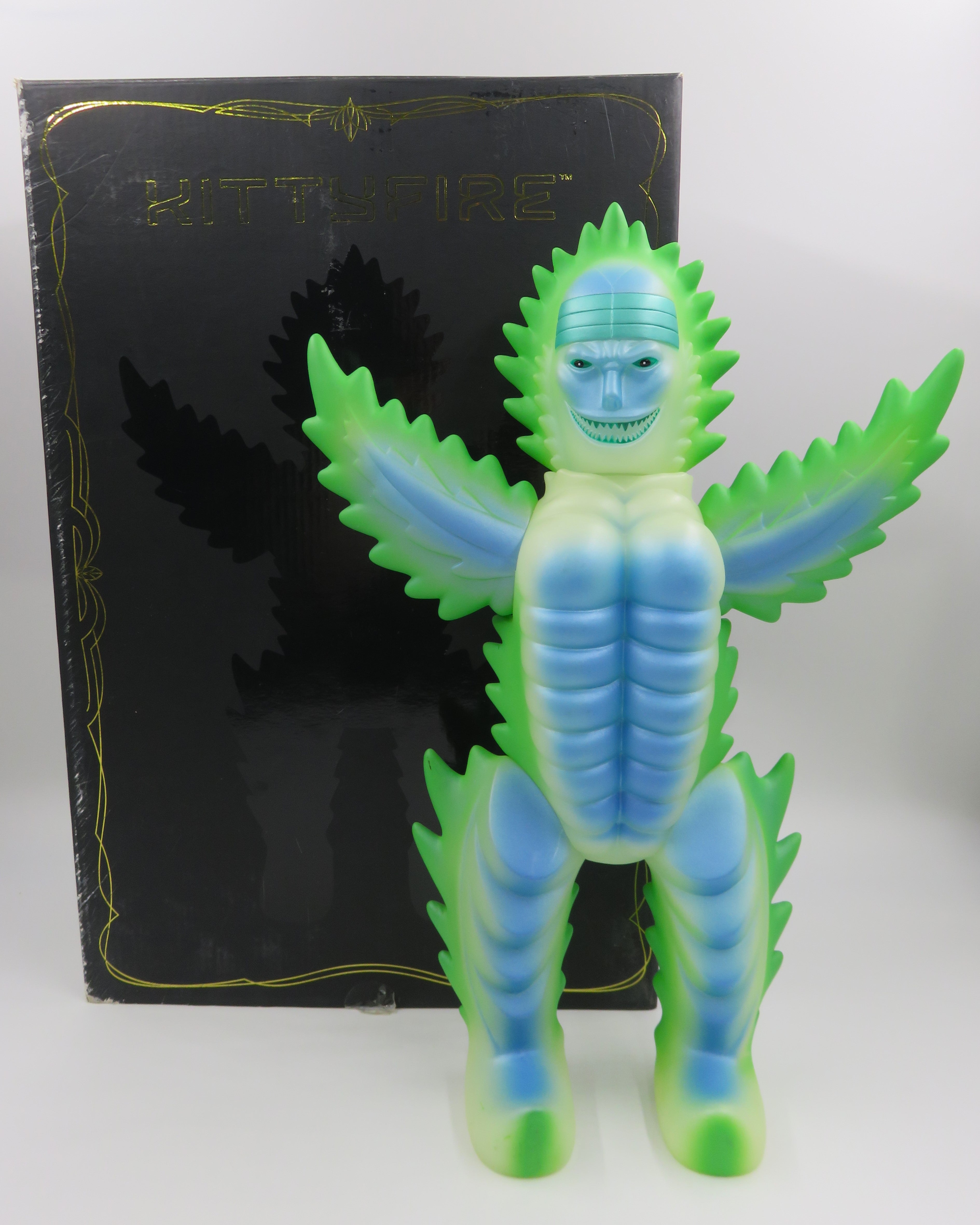 hollis price custom wuz one unique 4 le merde super7 sofubi hollis price custom wuz one unique 4 le merde super7 sofubi