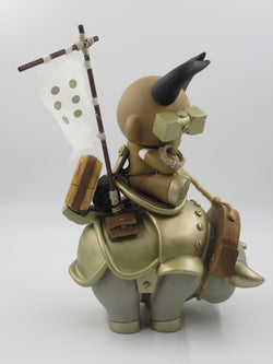 HUCK GEE Minosu & The Golden Bull RARE - Kidrobot (2009) Artist Signed Designer Art Toy