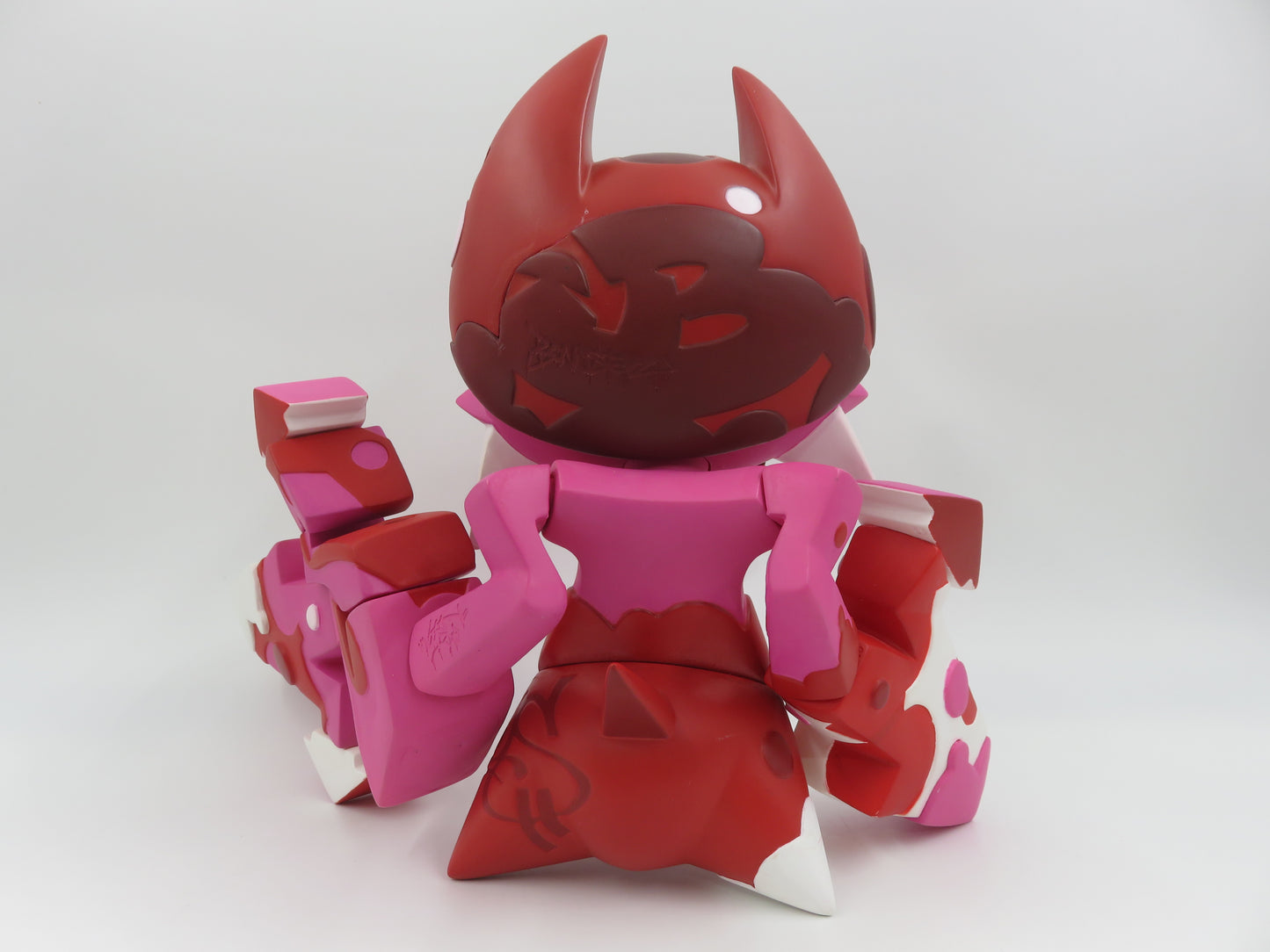 MIST Orus Pink/Red 12" Vinyl Figure - BonusToyz (2006) ArtToyz Original Designer Toy