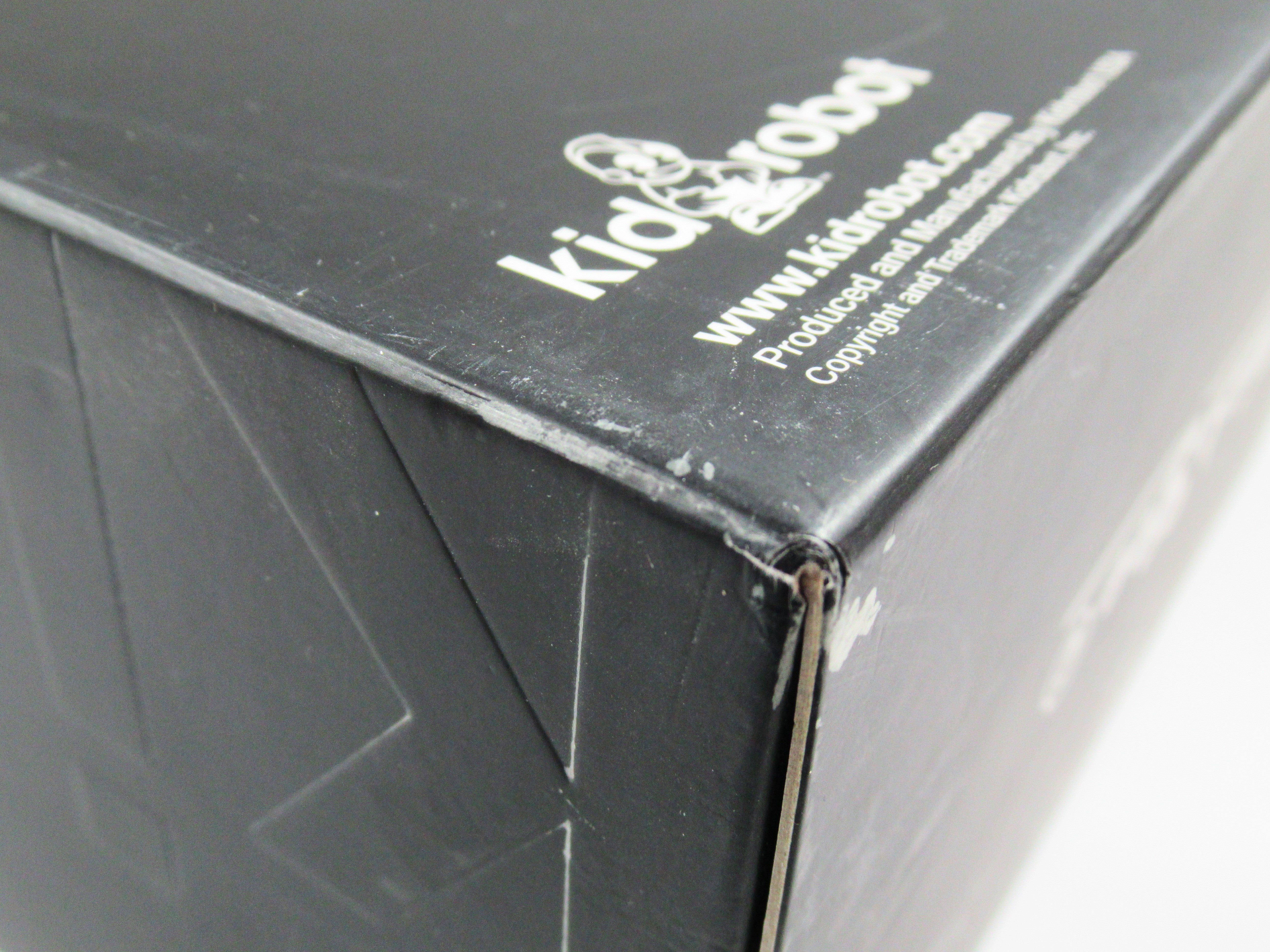 HUCK GEE x DUCKIE BROWN Skullhead Figure - Kidrobot (2005) Limited Edition Designer Art Toy