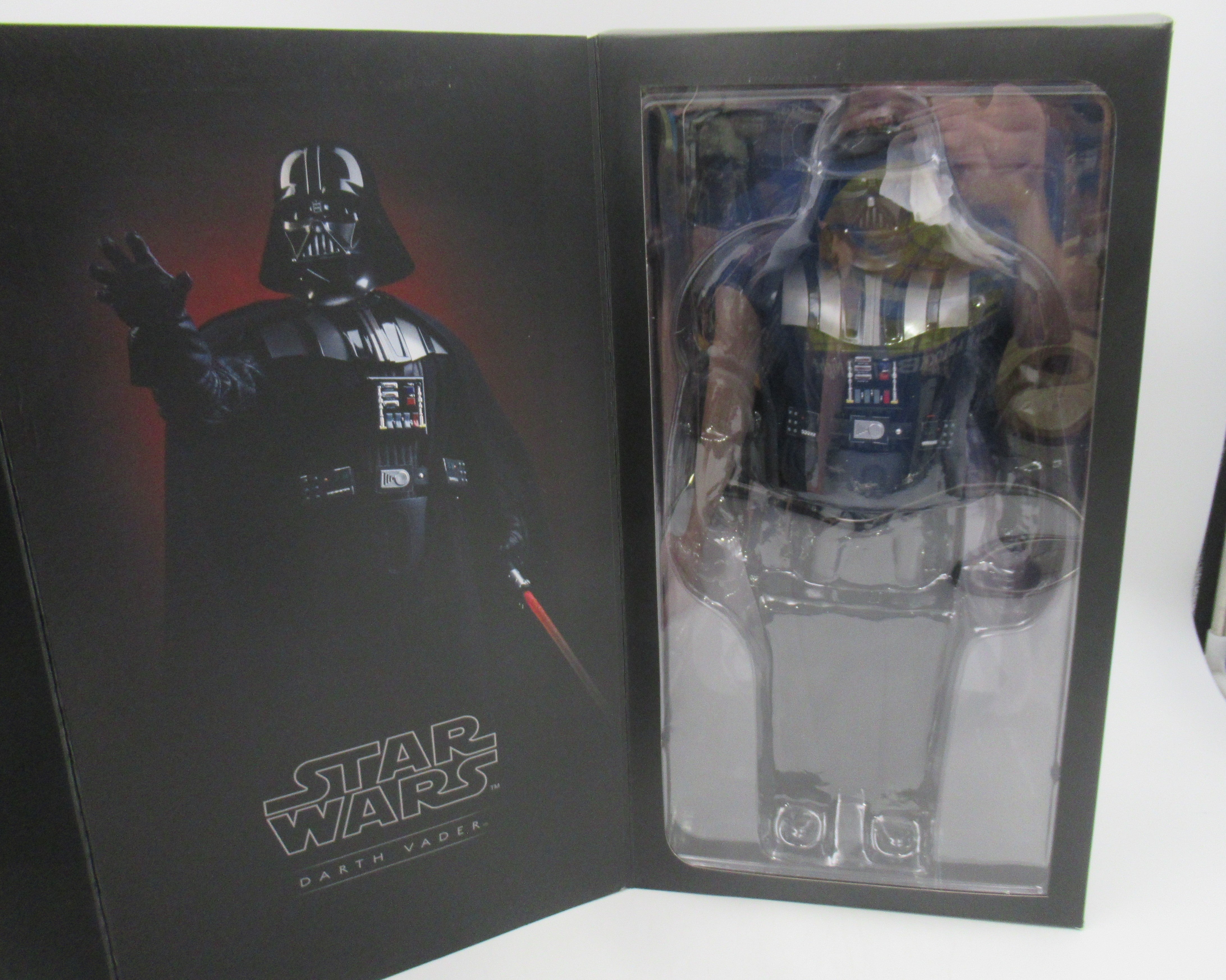 STAR WARS Darth Vader 1:6 Figure - Sideshow Collectibles (2016) #1000763 Disney Collectible