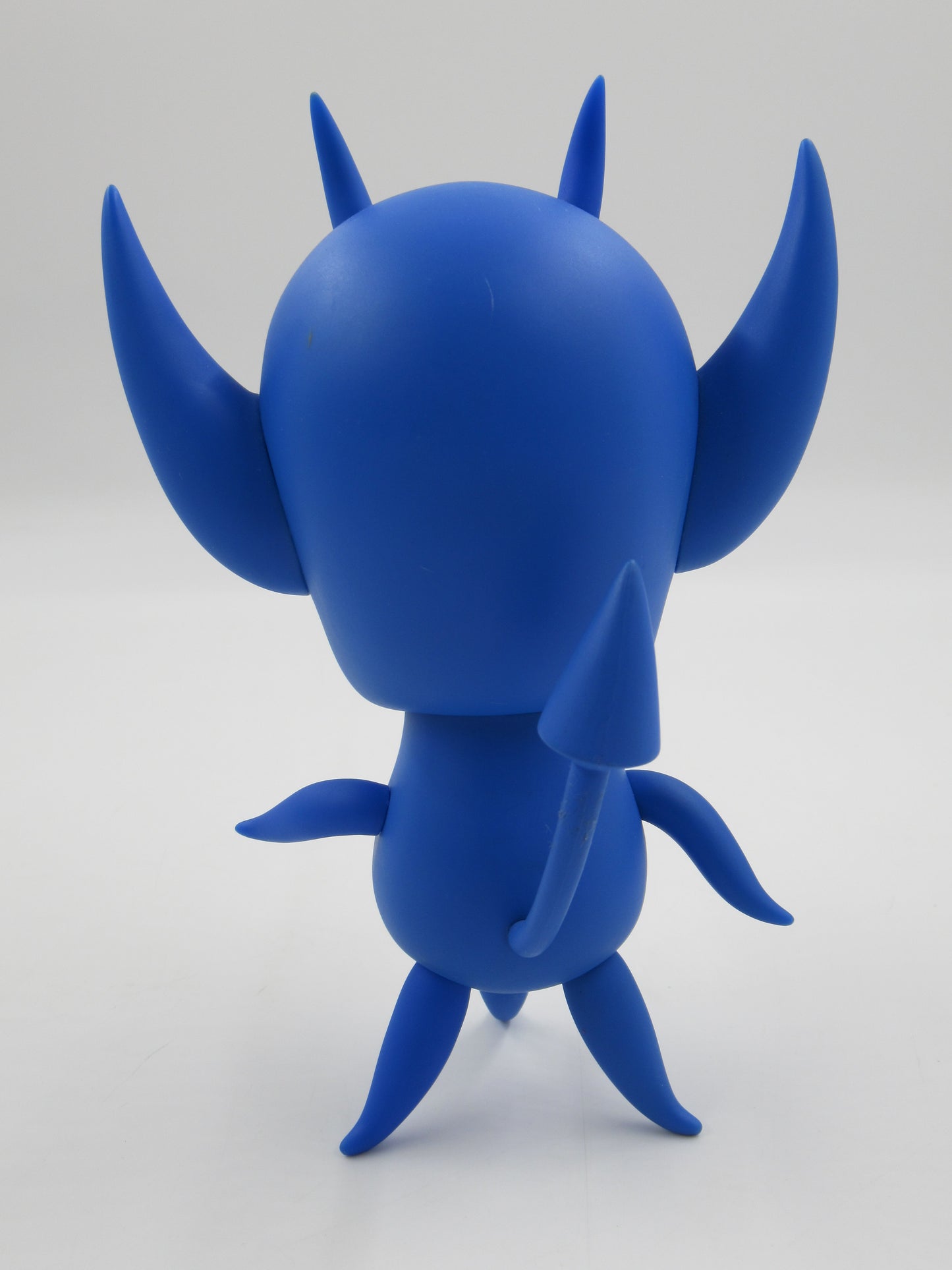 GARY BASEMAN'S Hot Cha Cha Cha Blue Vinyl Figure - Critterbox (2006) #363/500 Limited Edition Art Toy