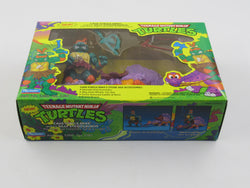 Teenage Mutant Ninja Turtles Cave-Turtle Mike and His Silly Stegosaurus 4" Figure TMNTs - Playmates (1993)