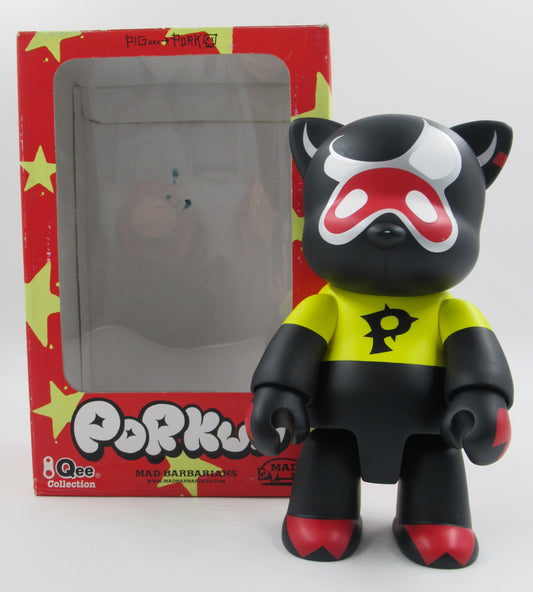 QEE COLLECTION Porkun 8" Vinyl Bear - Mad Barbarians x Toy2R (2004) Loose NYC Designer Urban Art Toy