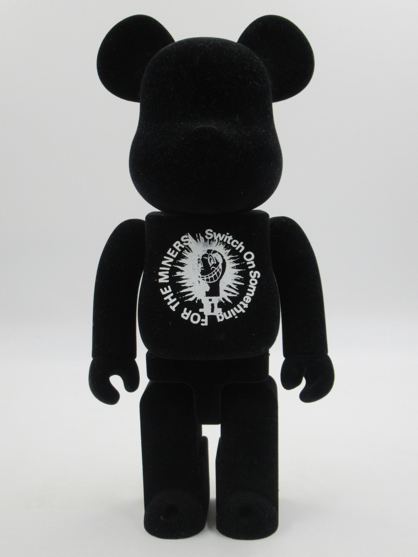 BEARBRICK Jamie Reid Flocked 400% Figure - Medicom Toy (2009) Be@rbrick Designer Art Toy