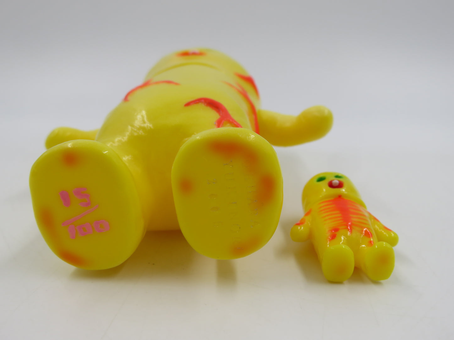 MENTA-KUN Red & Yellow Sofubi Figure Set - Yukinori Dehara (2005) Loose Japanese Vinyl Art Toys