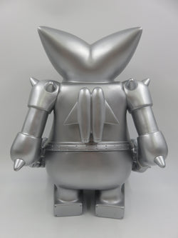 BOUNTY HUNTER Silver Mekaru Kun 12" Designer Toy - (2002) Designer Art Toy