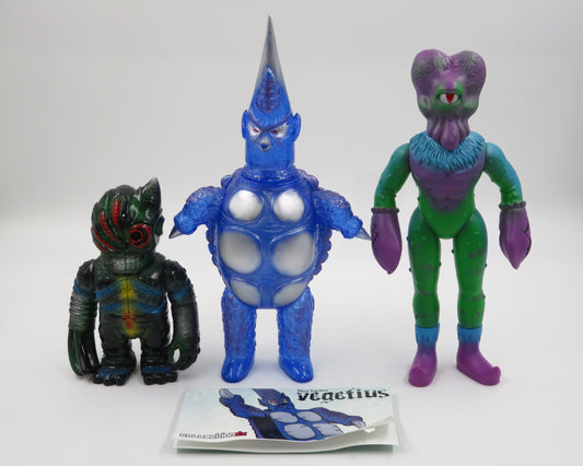 Assorted Kaiju Japanese Sofubi Figures - RealxHead/Max Toy/CollectionDX (2000s) Loose Art Toys