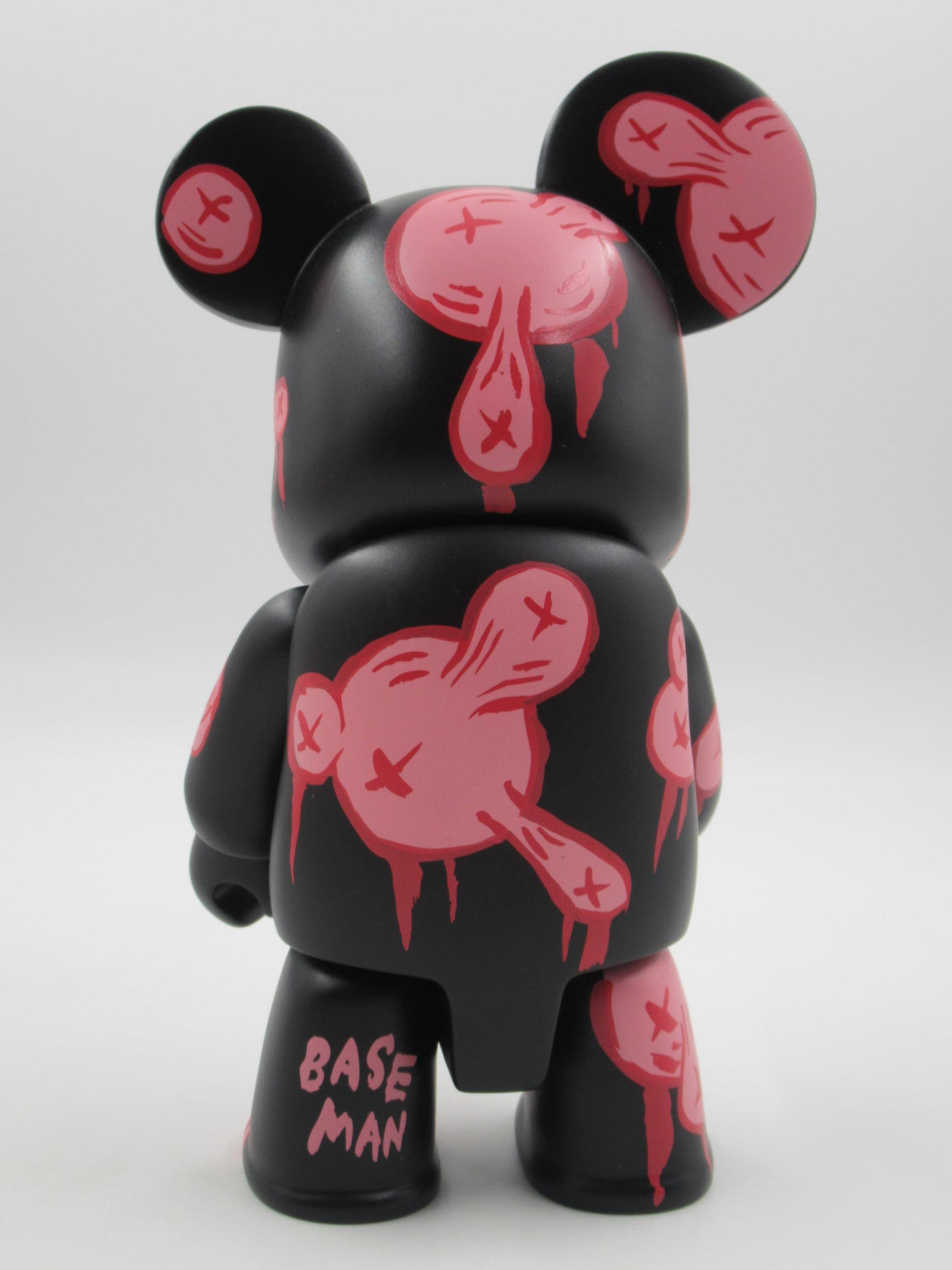 QEE COLLECTION Black OX-OP 8" Bear Vinyl Figure -  Gary Baseman x Toy2R (2005) Designer Art Toy