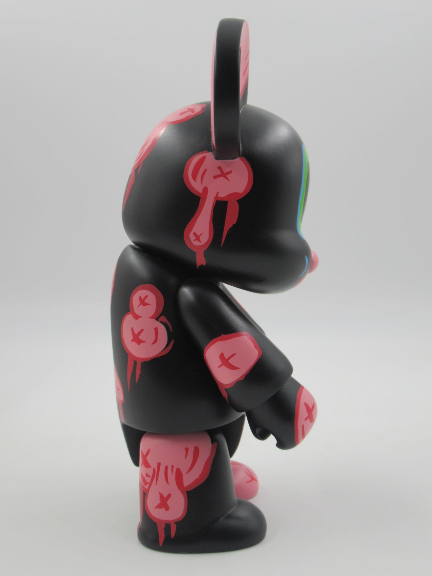 QEE COLLECTION Black OX-OP 8" Bear Vinyl Figure -  Gary Baseman x Toy2R (2005) Designer Art Toy