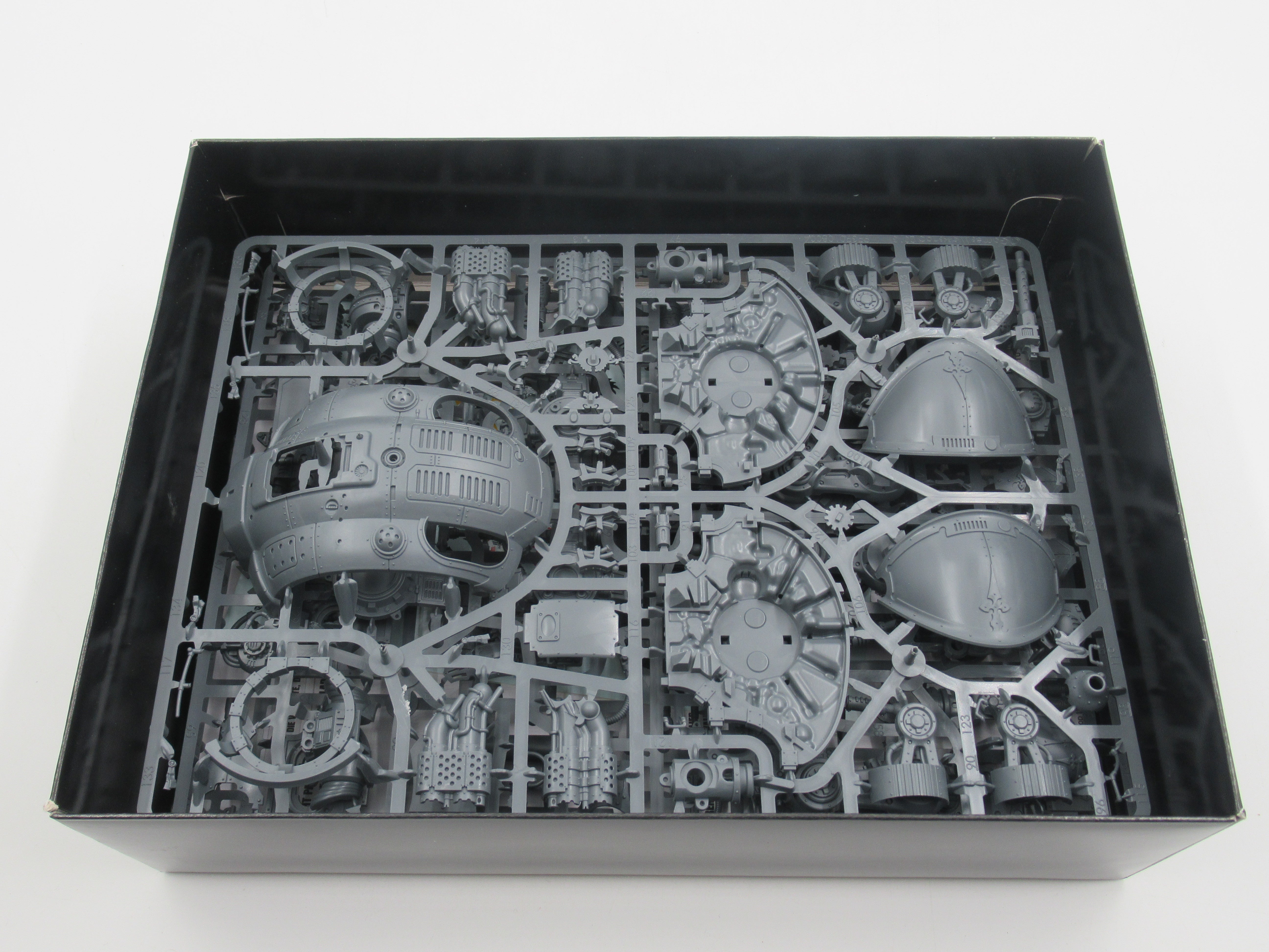 Warhammer 40k Imperial Knight Titan