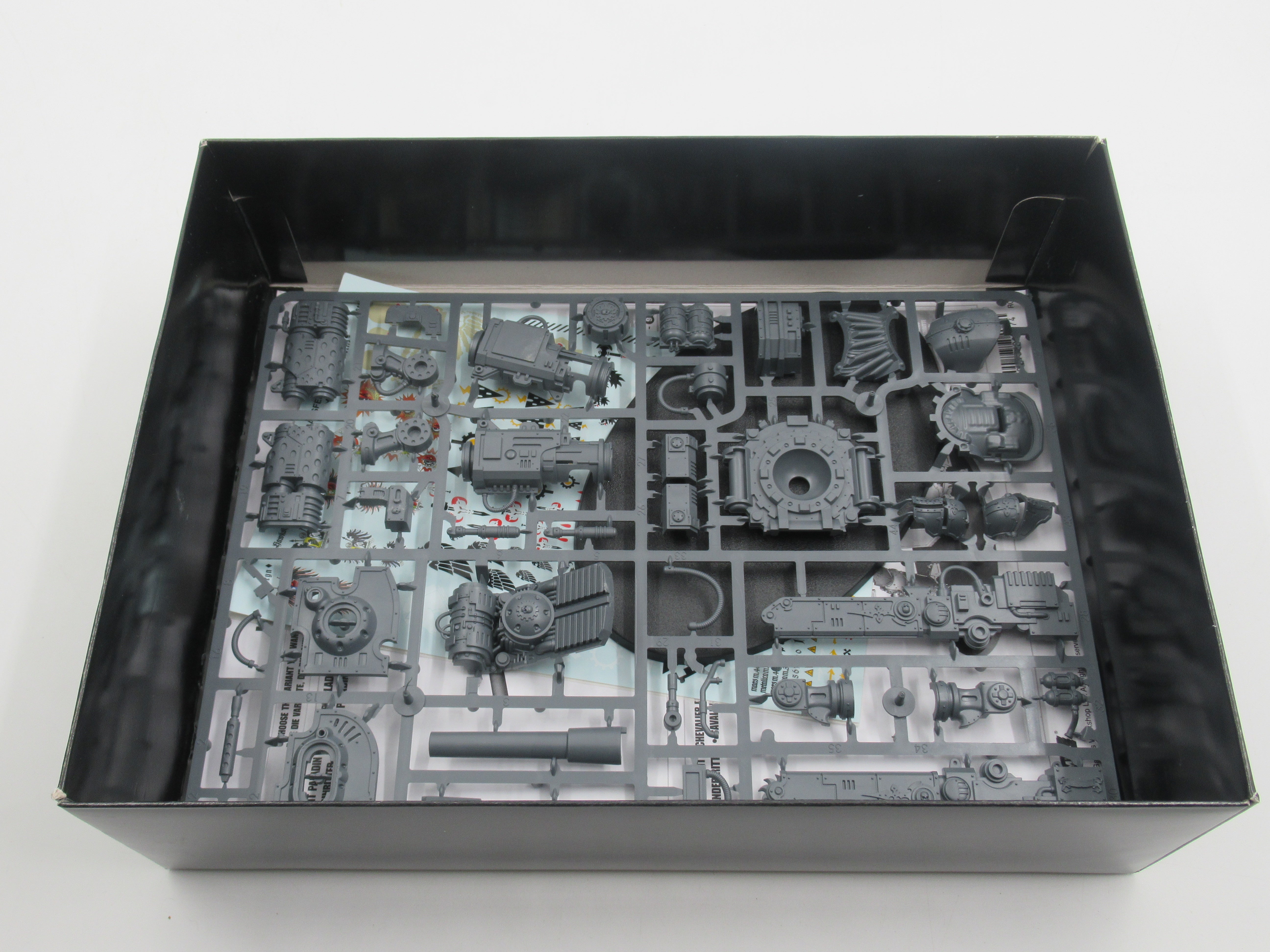 Warhammer 40k Imperial Knight Titan