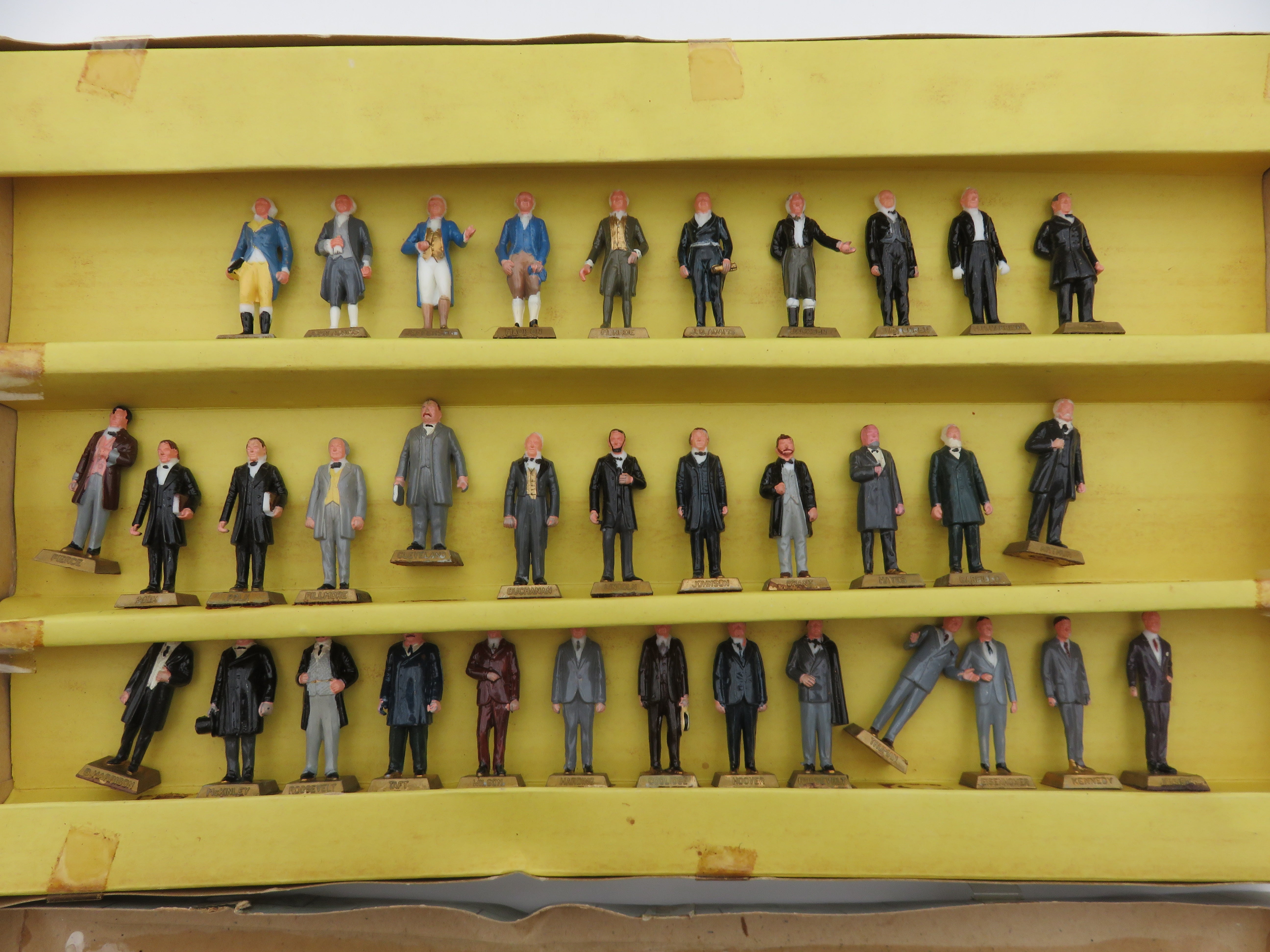 VINTAGE Presidents of the USA Figurines - Louis Marx & Co./Marx Toys (c. 1960s) Collectible Set