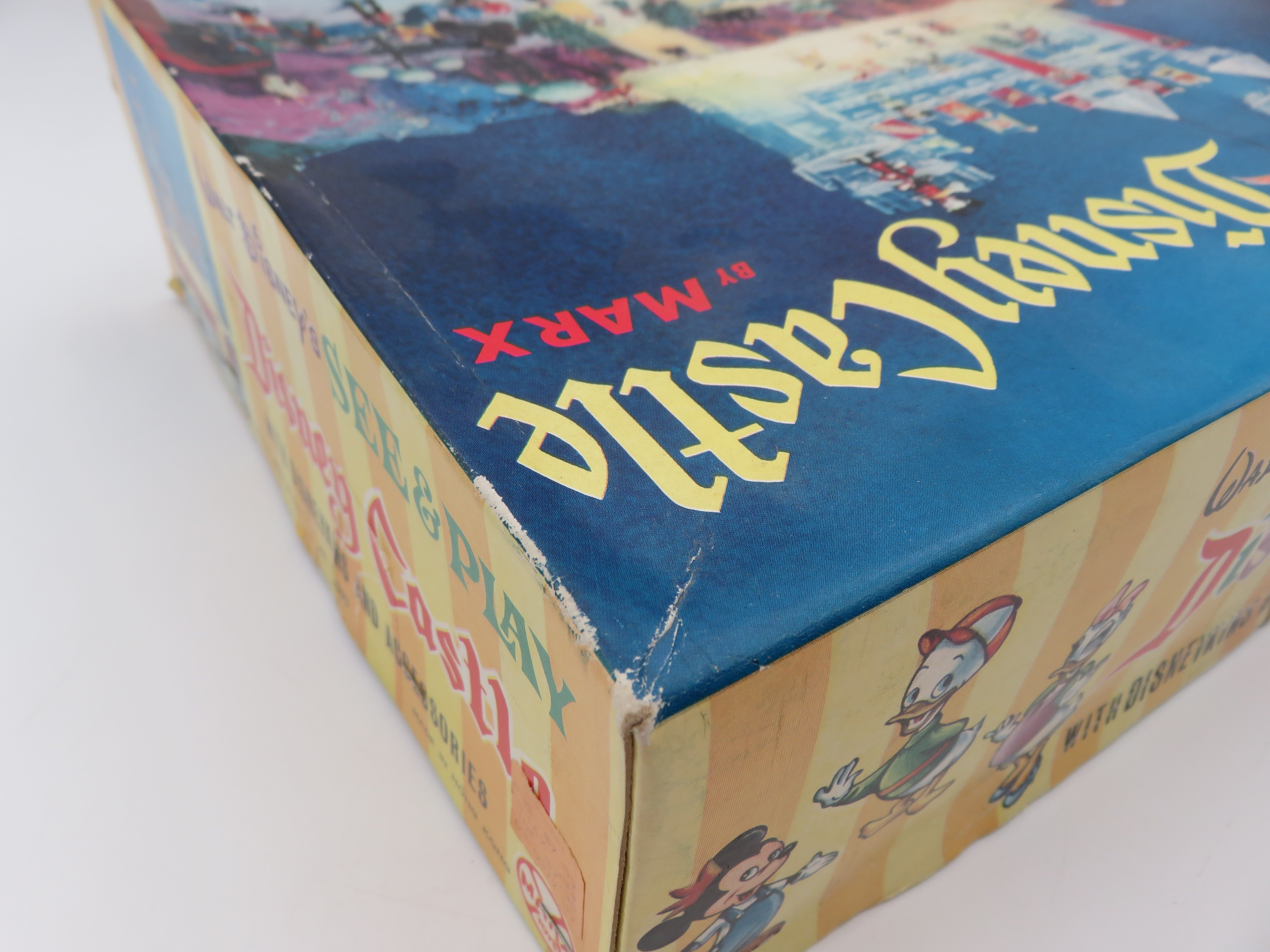 VINTAGE See & Play Disney Castle Playset - Louis Marx & Co./Marx Toys (c. 1960s) Disneykins Collectible