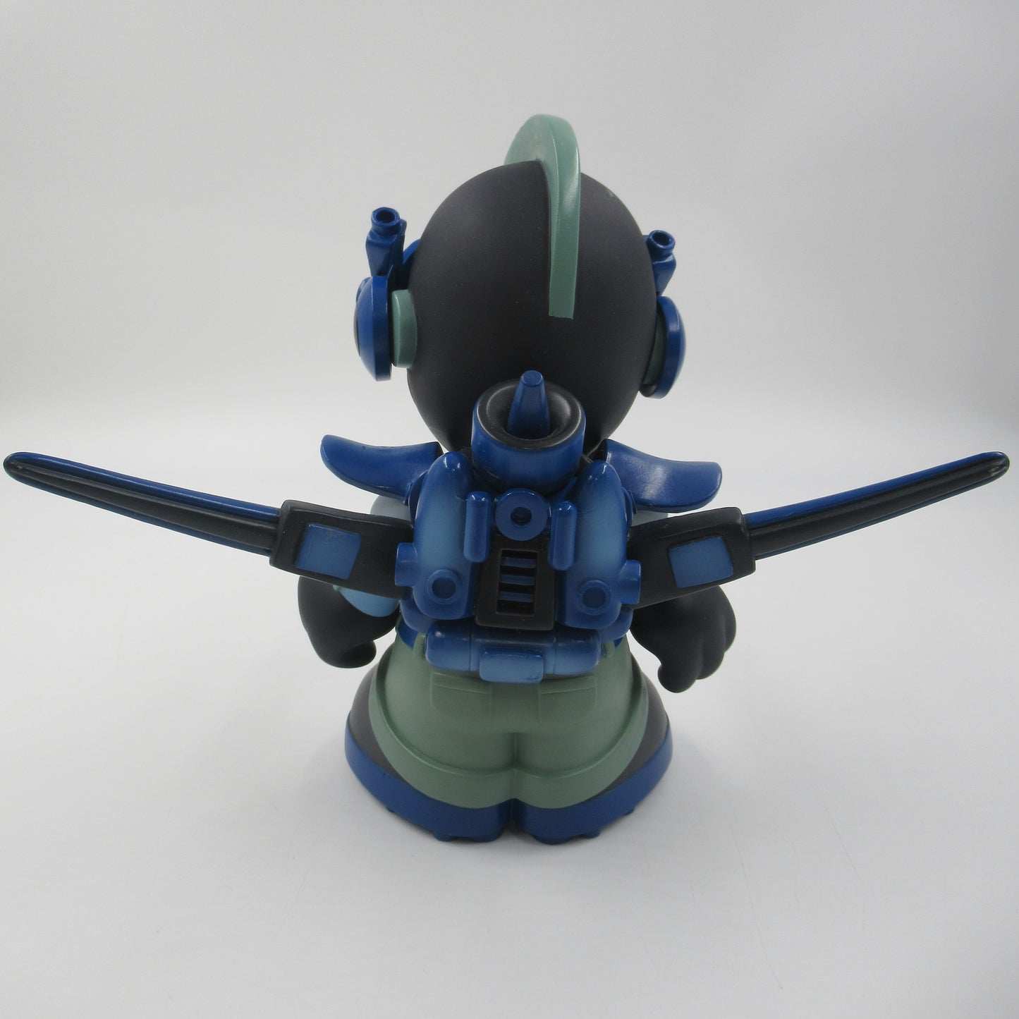 TENGU 08 Blue D23 7" Vinyl Figure - Damon Soule x Kidrobot (2005) Limited Edition Designer Art Toy