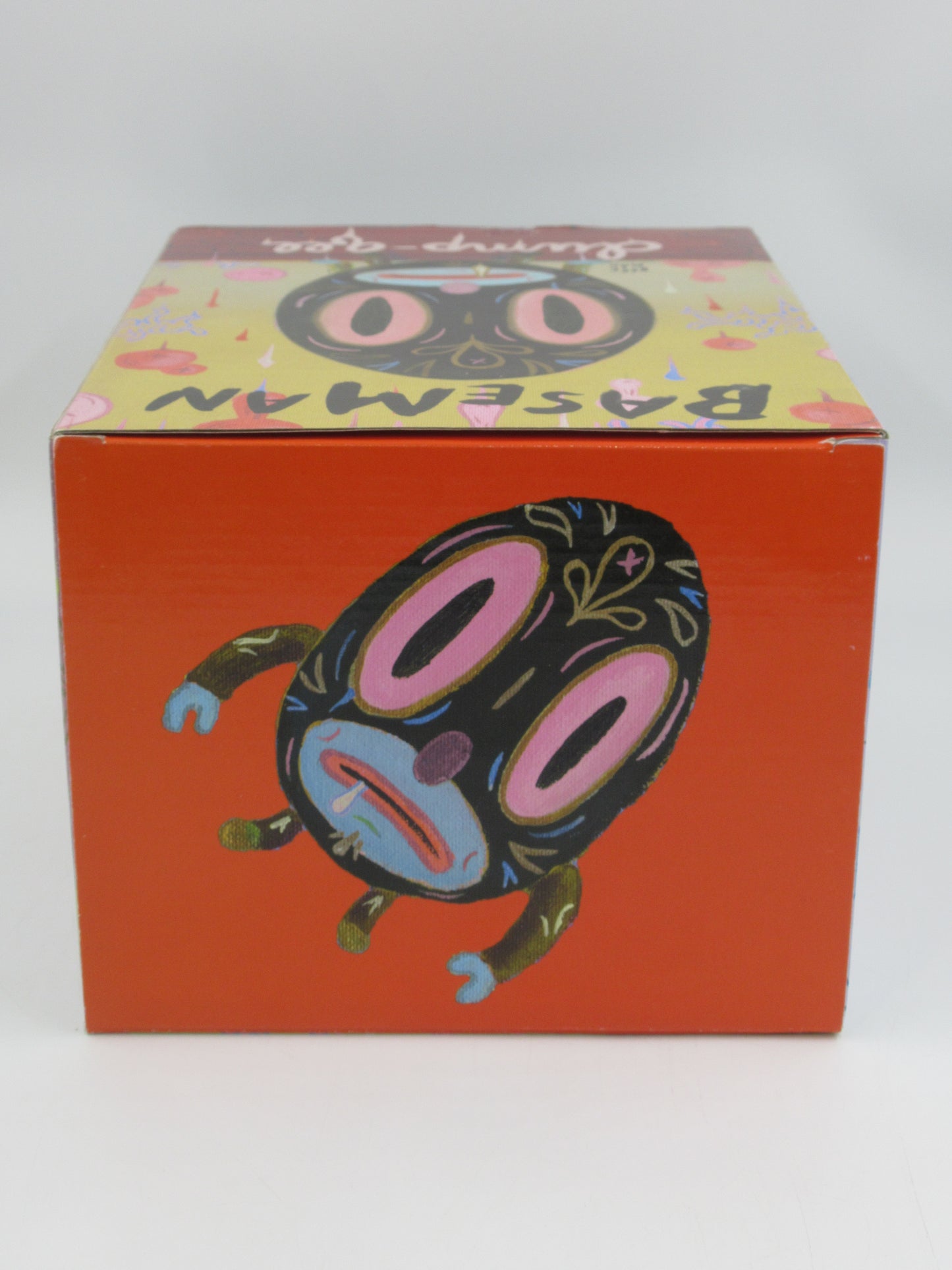 QEE COLLECTION Hump-Qee Dump-Qee Egg (Black) 8" Vinyl Figure - Gary Baseman x Toy2R (2005) Designer Art Toy