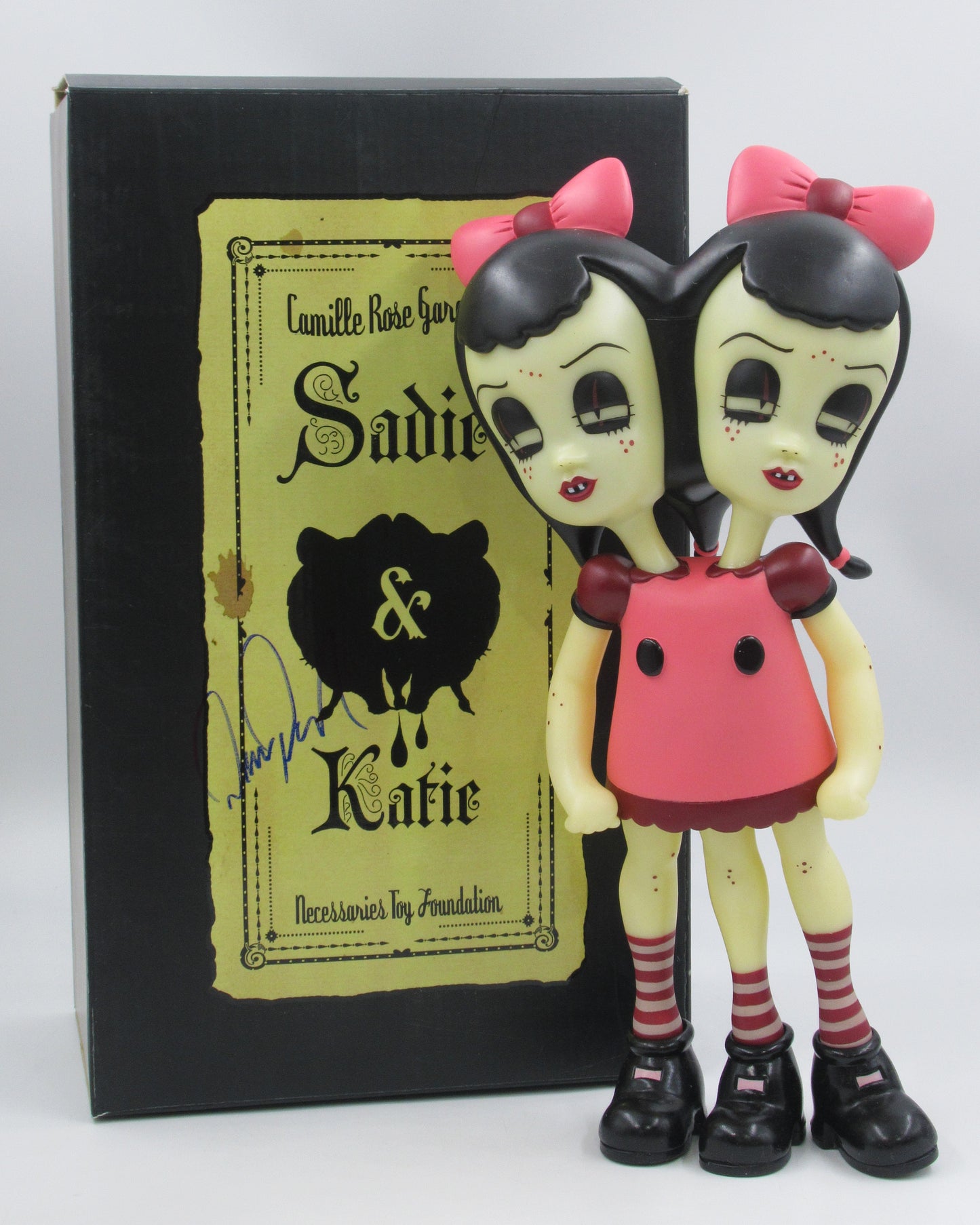 CAMILLE ROSE GARCIA Sadie & Katie Vinyl Doll - Necessaries Foundation (2006) SIGNED Designer Art Toy