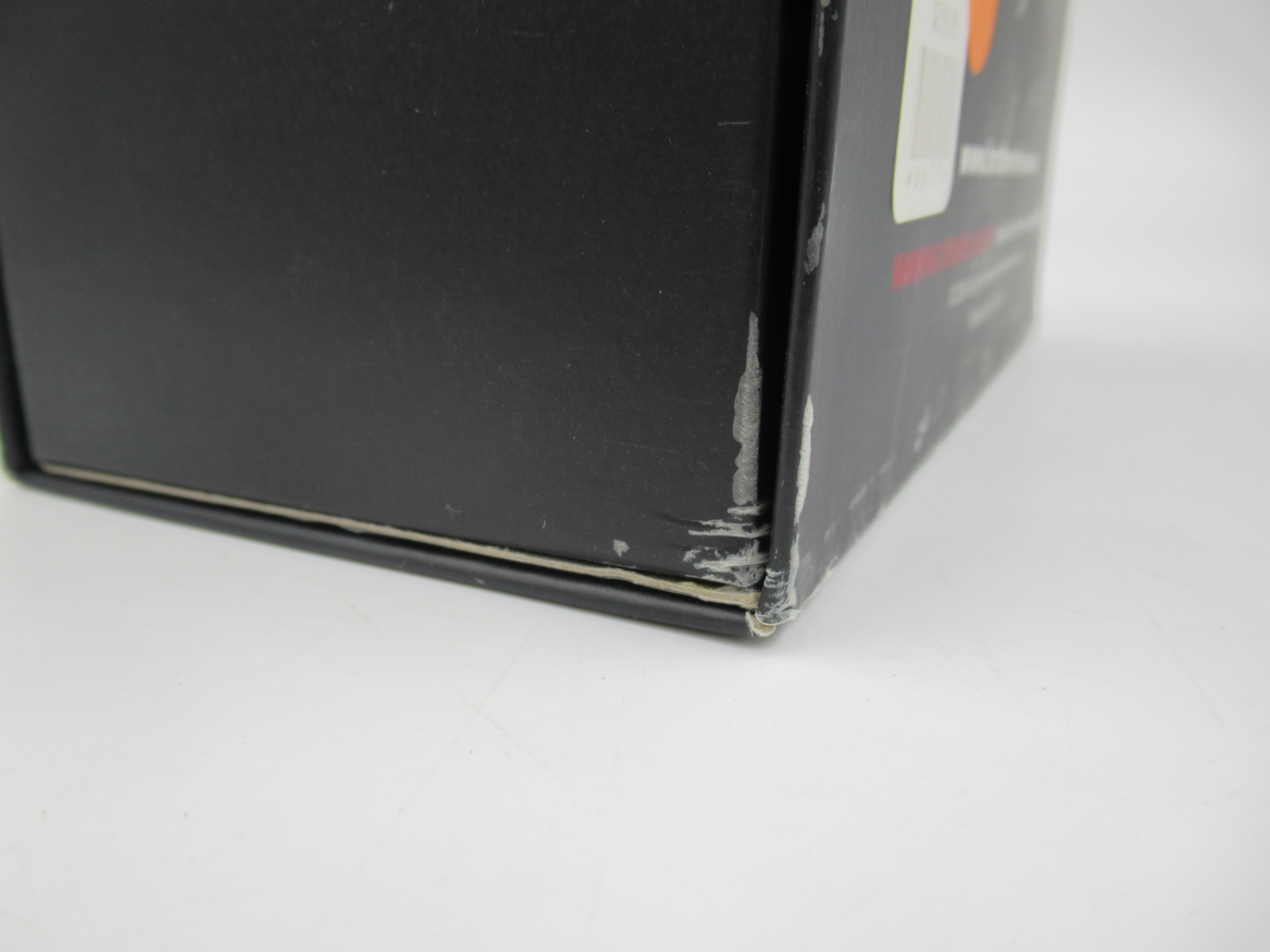 BROTHERSWORKER Storm Black & White Series Figure - Hot Toys (2004) Limited Edition Art Toy