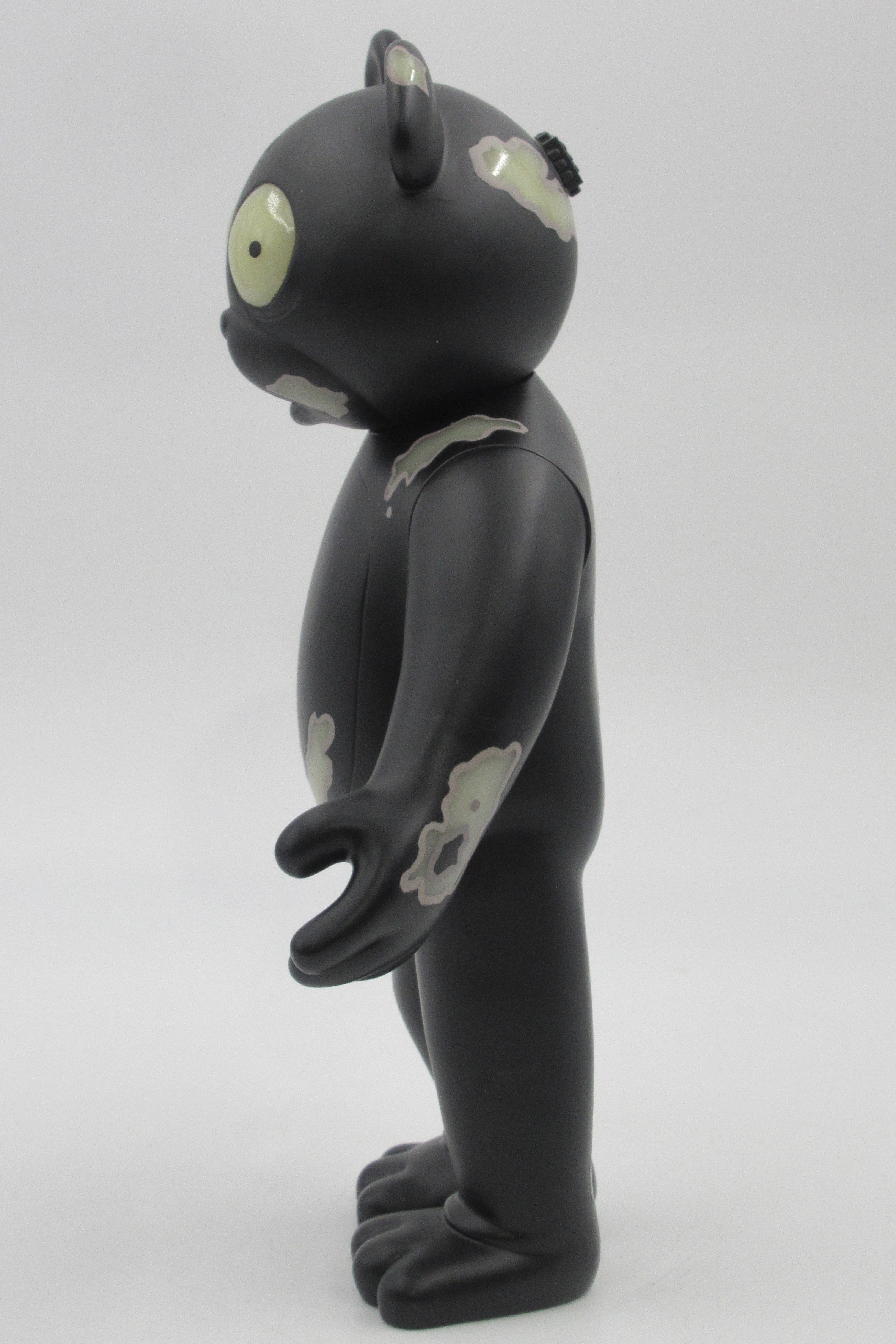 JERMAINE ROGERS Veil Specimen #129 Black GID Vinyl Bear - StrangeCo (2006) Designer Art Toy